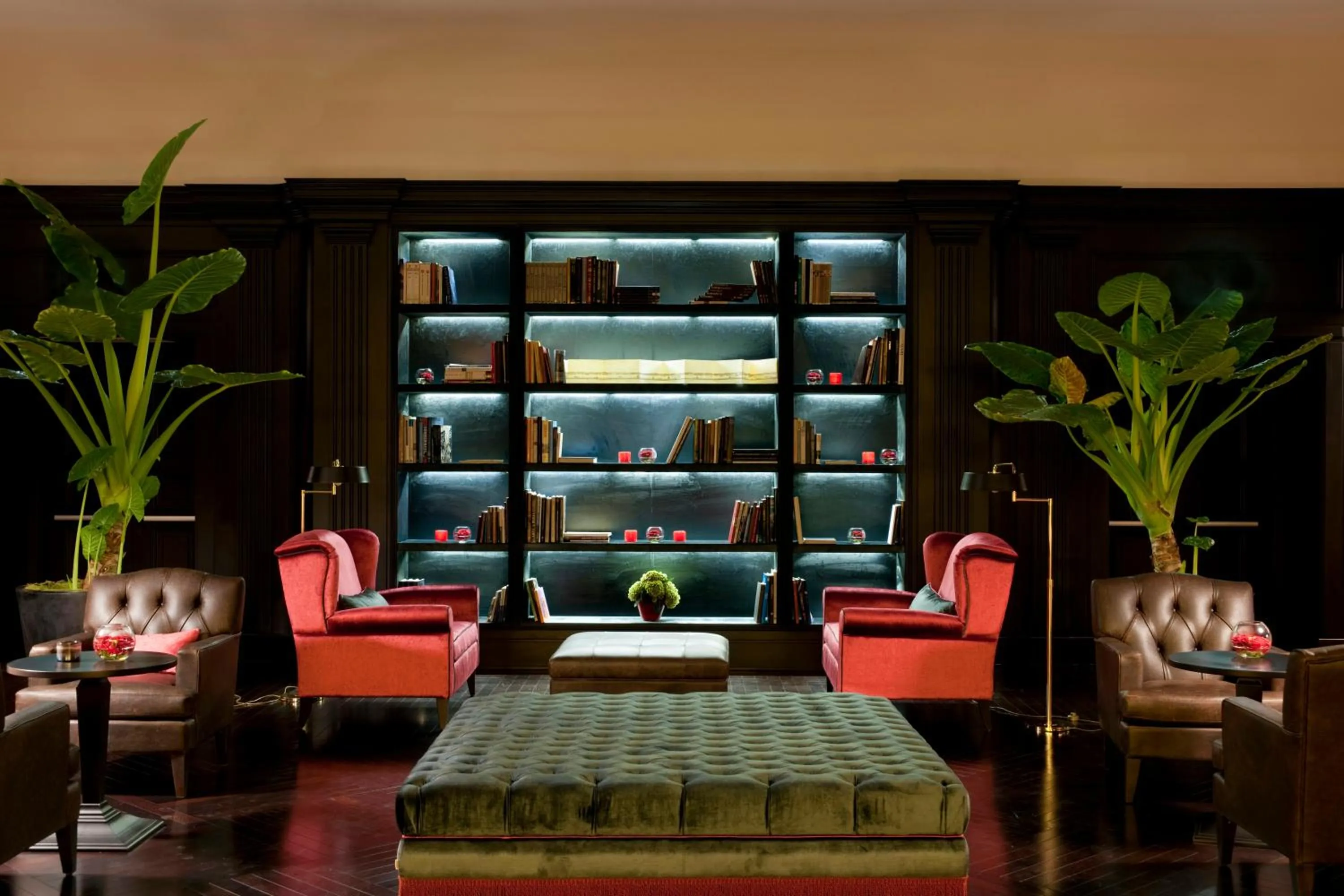 Library in Savoia Excelsior Palace Trieste - Starhotels Collezione