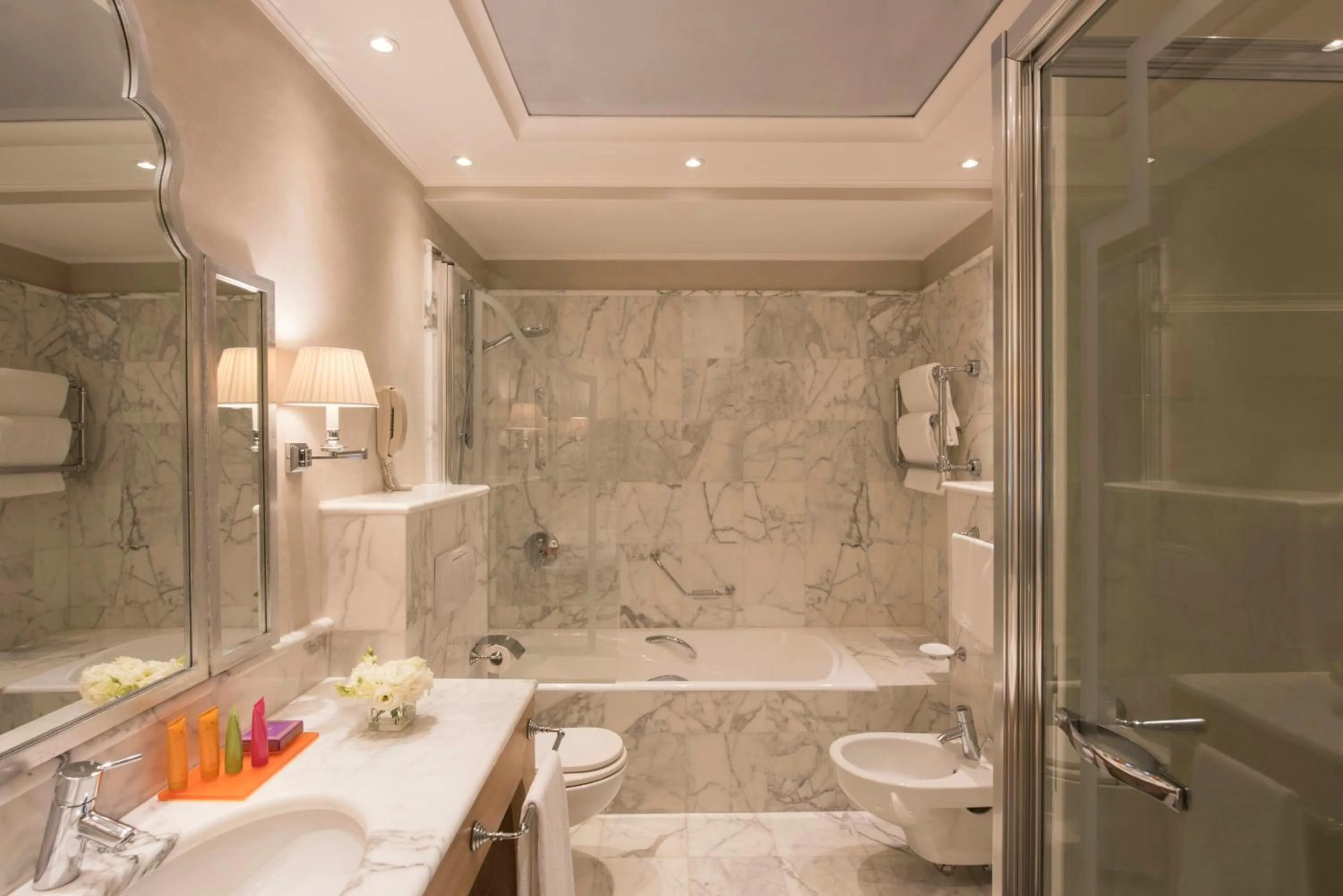 Bathroom in Splendid Venice - Starhotels Collezione