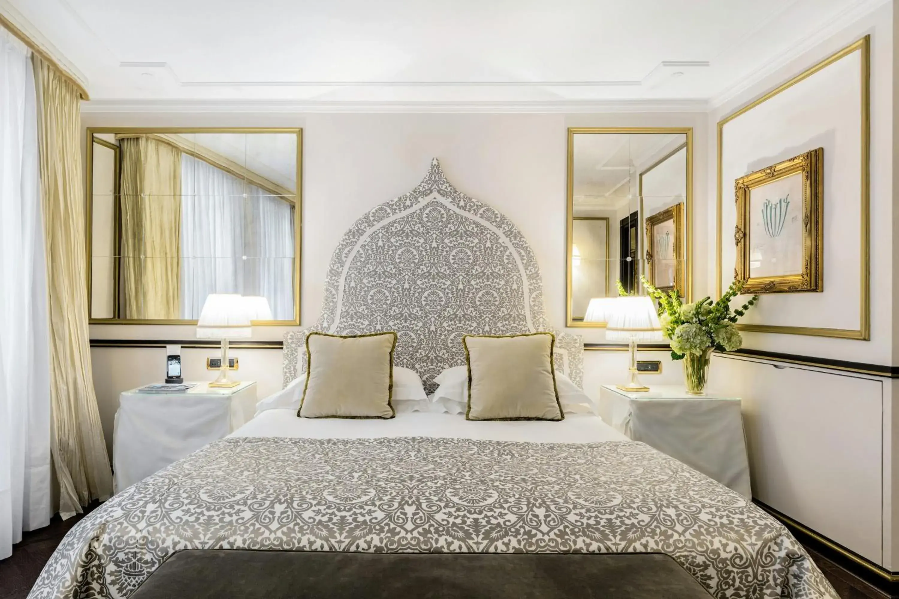 Photo of the whole room, Bed in Splendid Venice - Starhotels Collezione Photo of the whole room, Bed in Splendid Venice - Starhotels Collezione