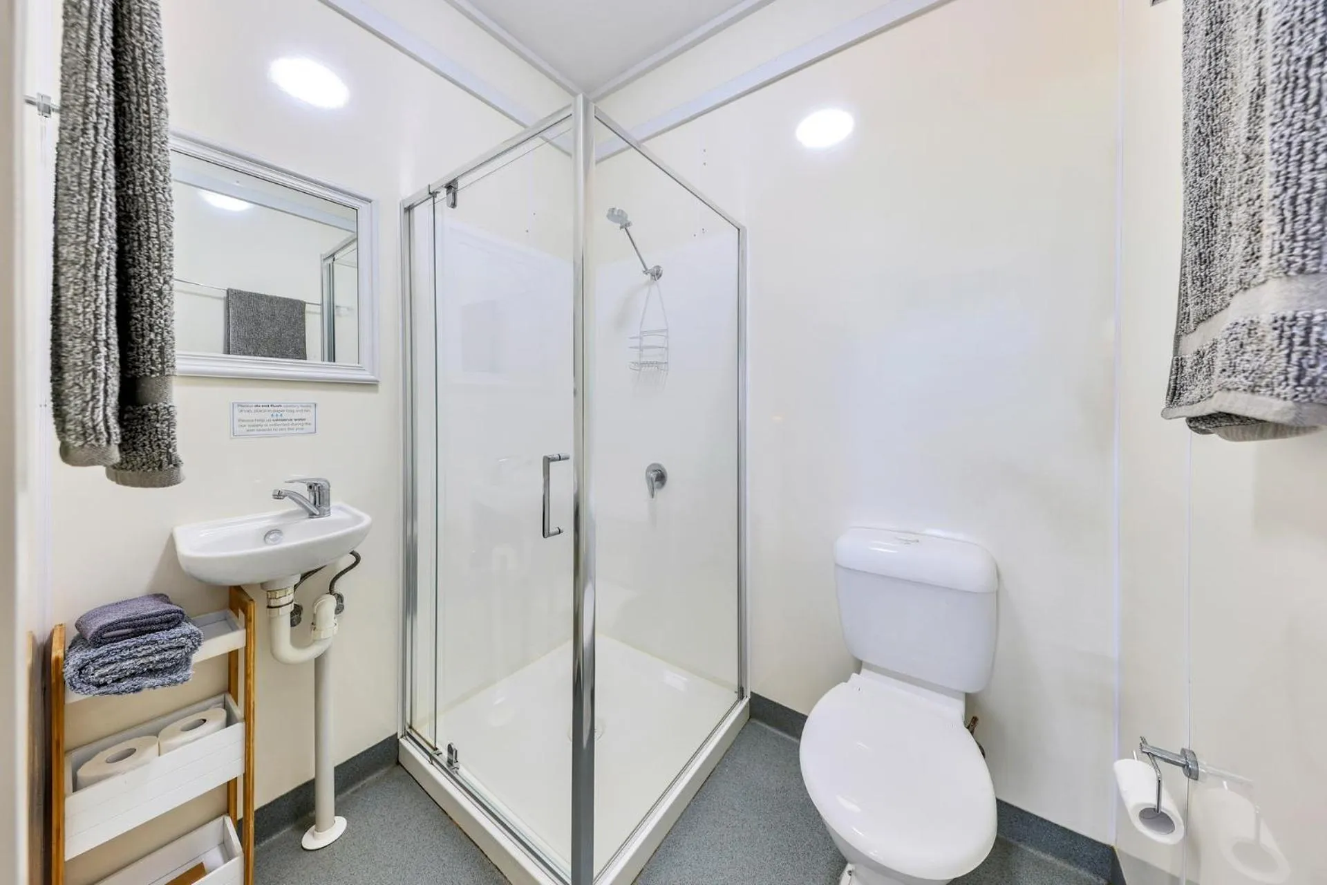 Bathroom in Skippers at Dundee