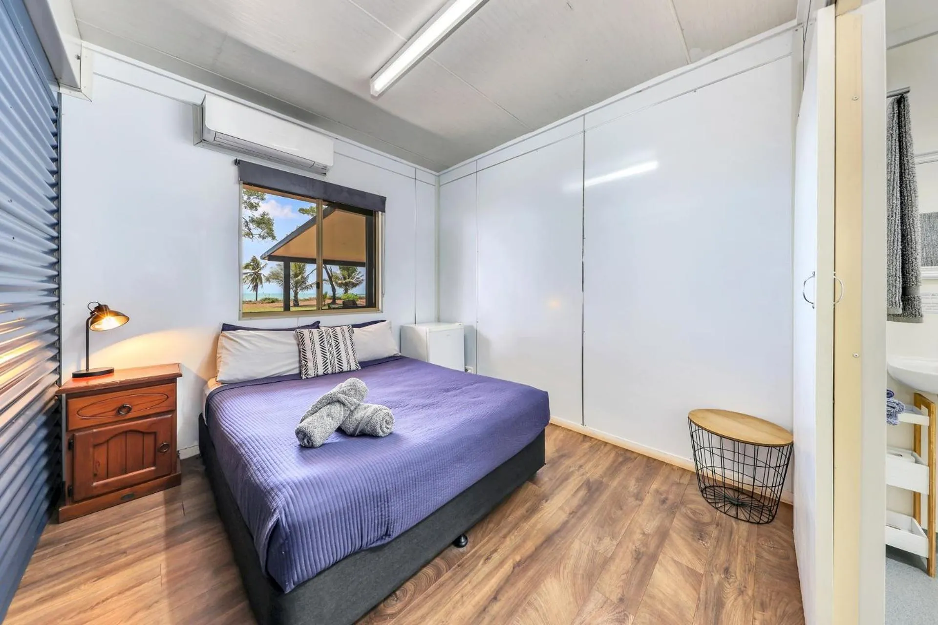 Bedroom, Bed in Skippers at Dundee