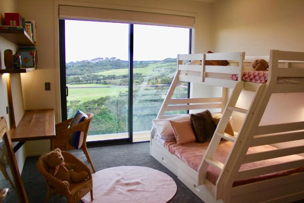 Bed in Waiheke Island Motel