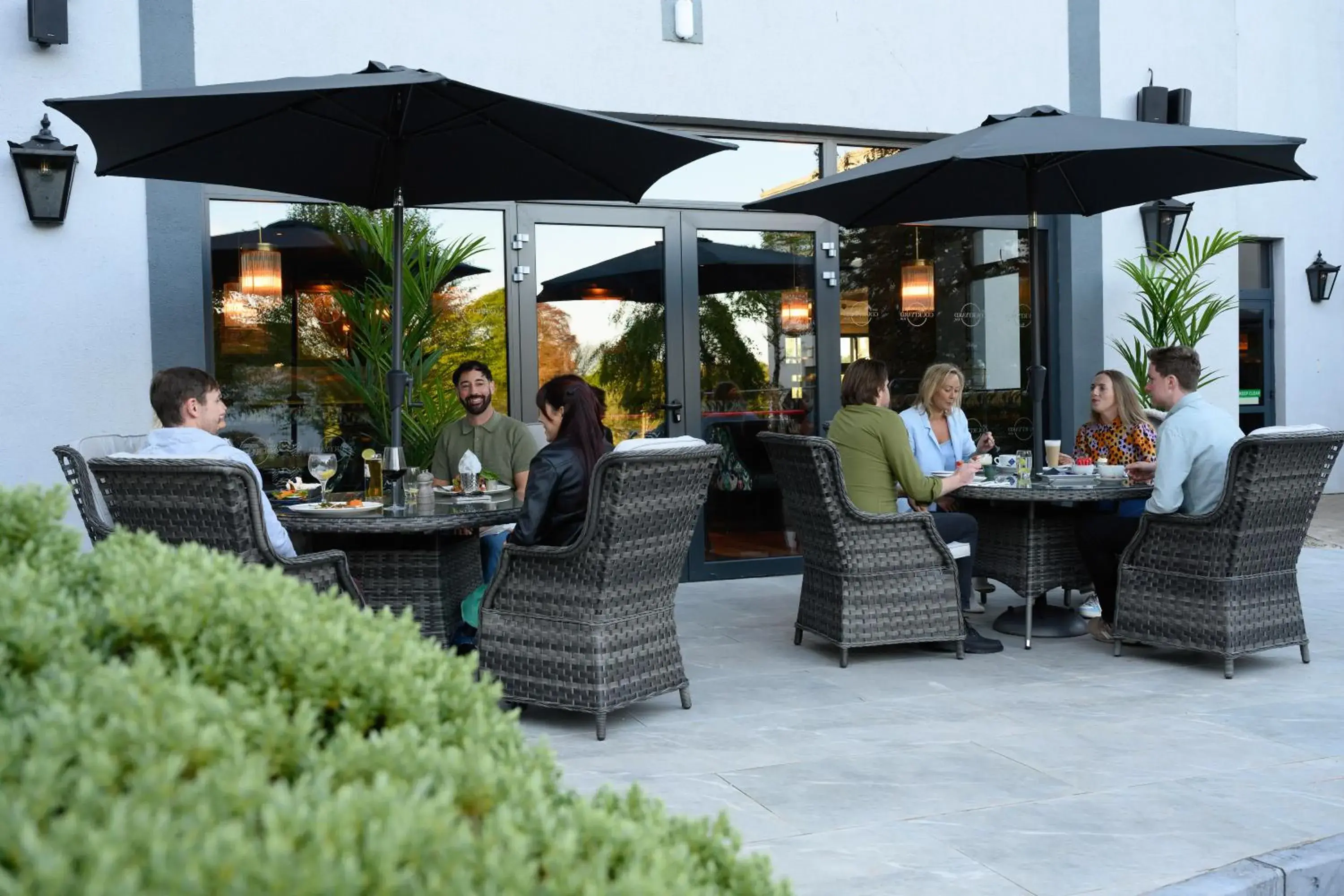 Inner courtyard view in Newtown Park Hotel Inner courtyard view in Newtown Park Hotel