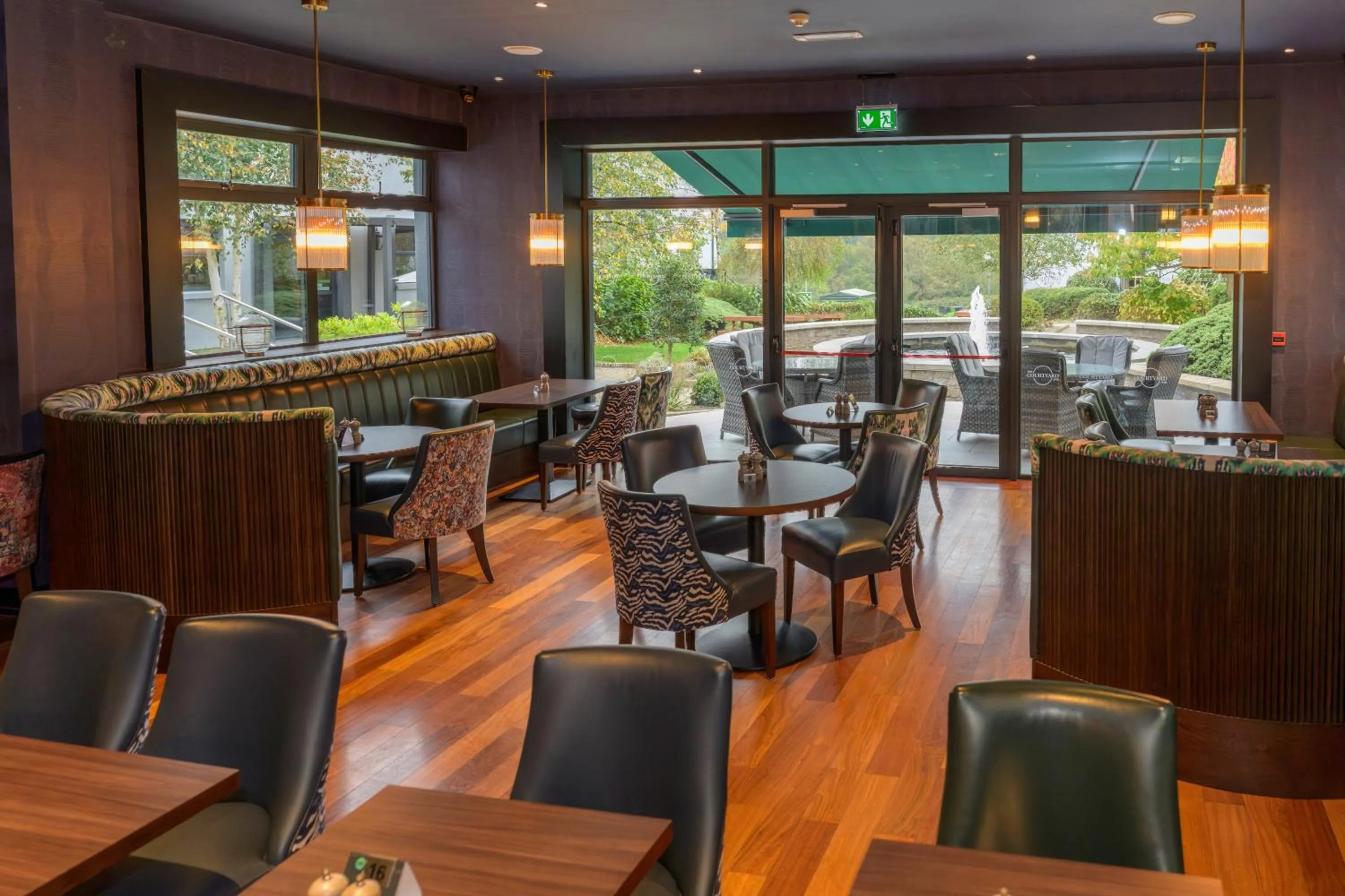 Lounge or bar in Newtown Park Hotel