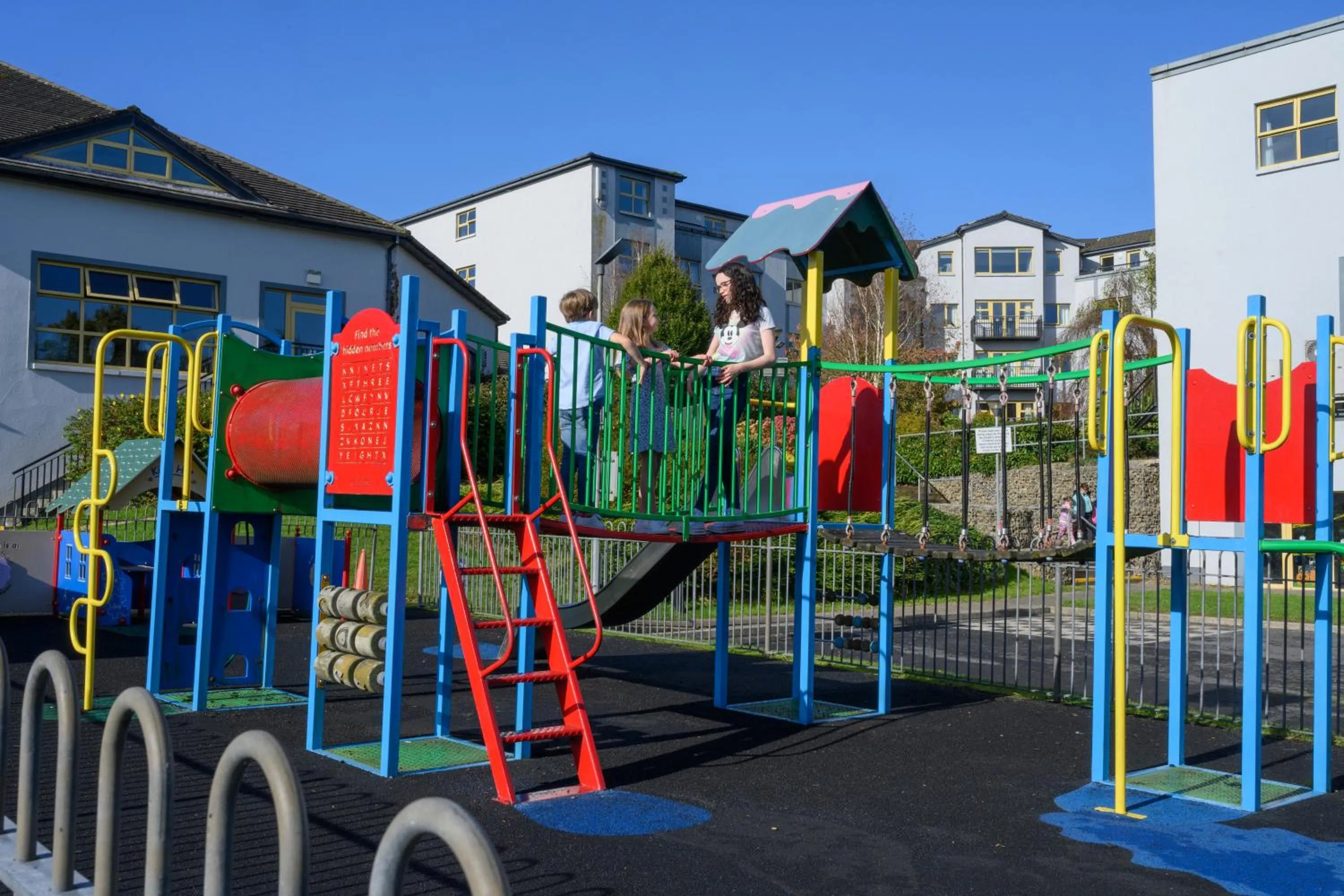 Children play ground in Newtown Park Hotel