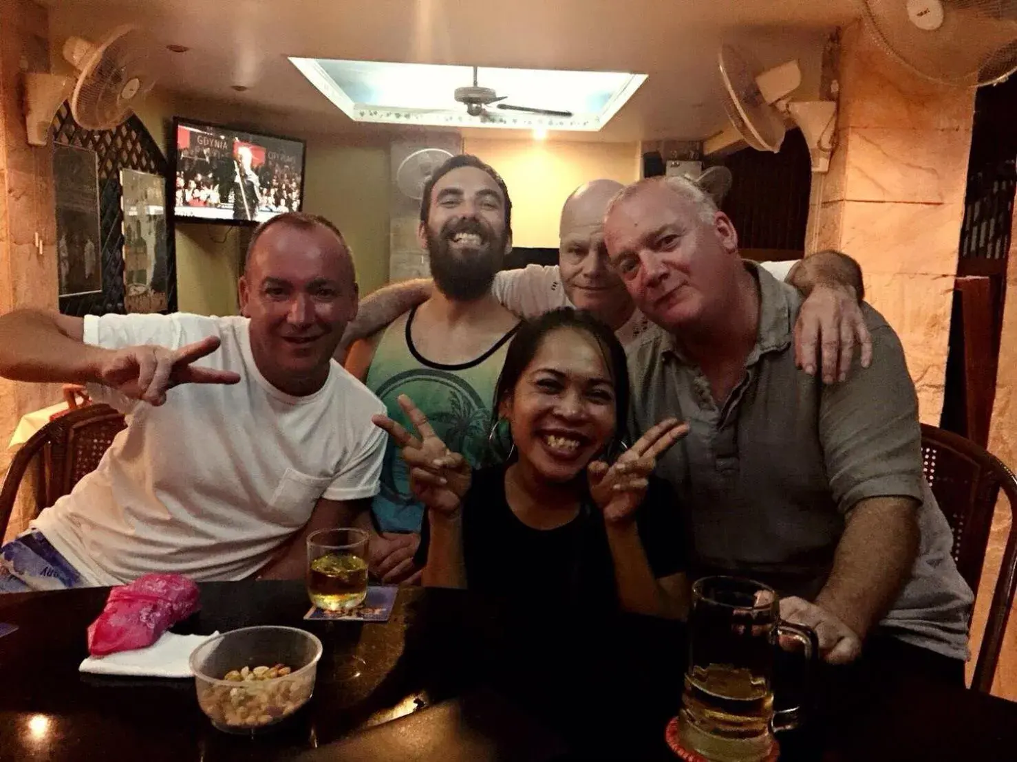 Lounge or bar in Summer Breeze Hotel Lounge or bar in Summer Breeze Hotel