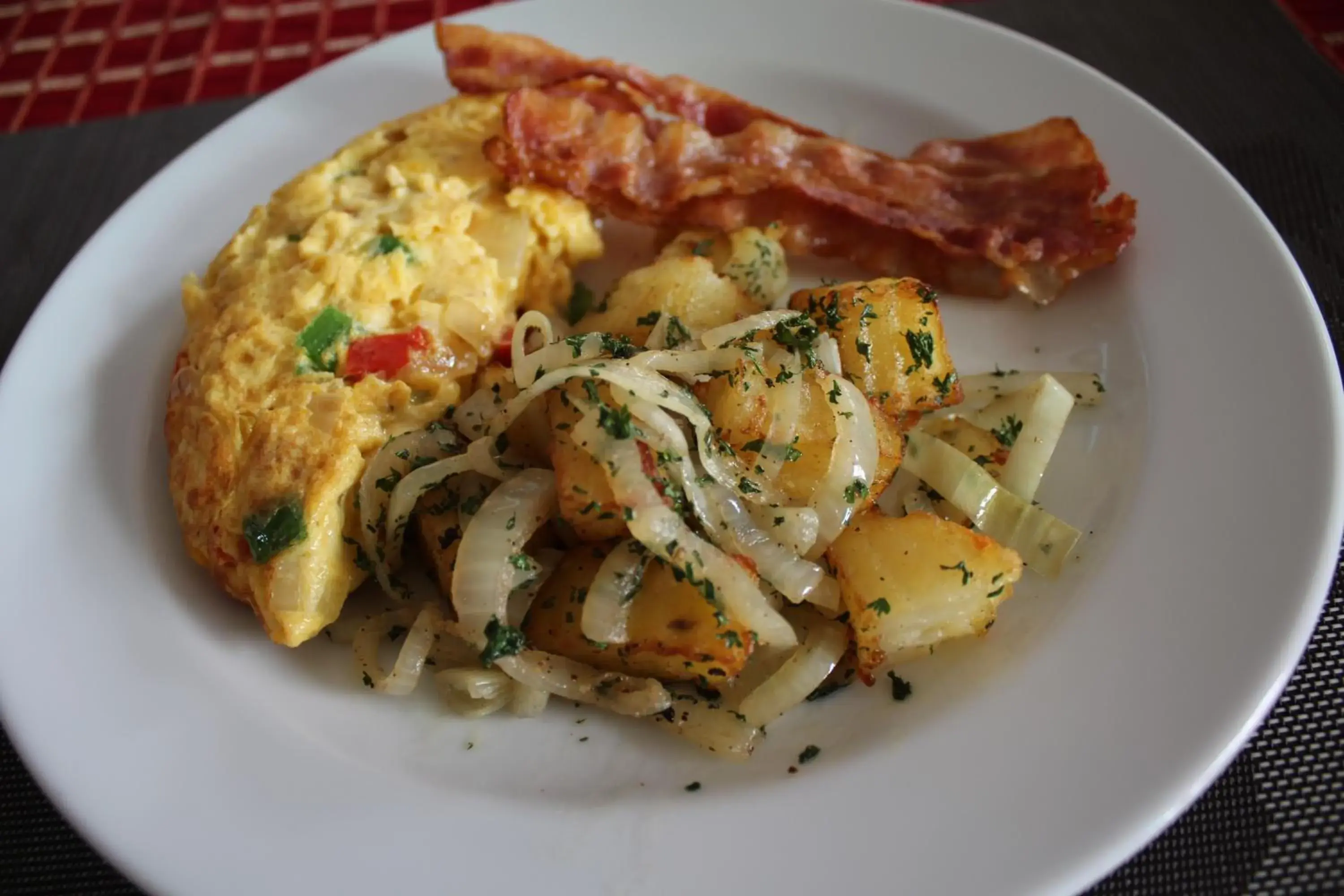 Food and drinks in Summer Breeze Hotel Food and drinks in Summer Breeze Hotel