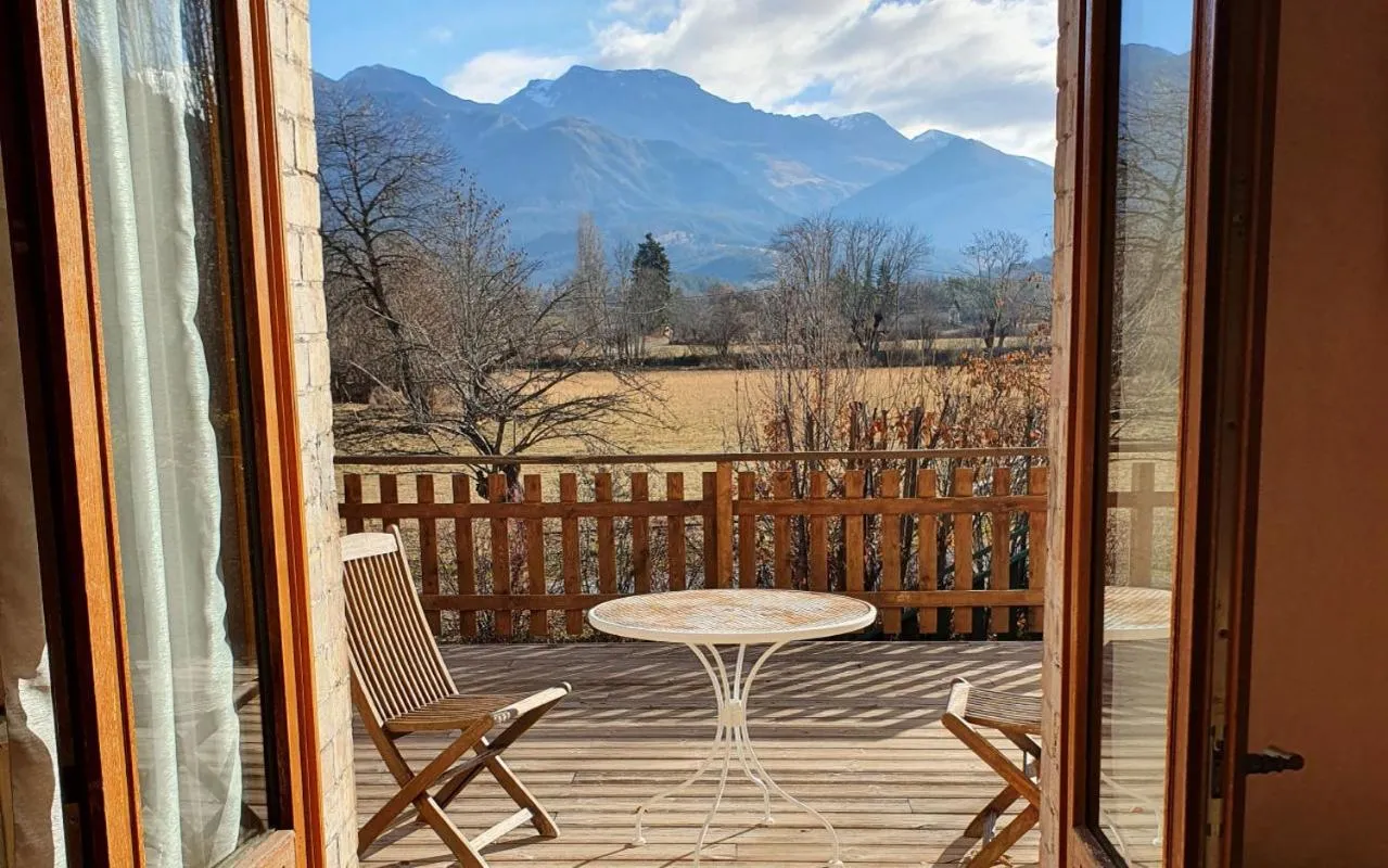 Property building in Le Vieux Tilleul