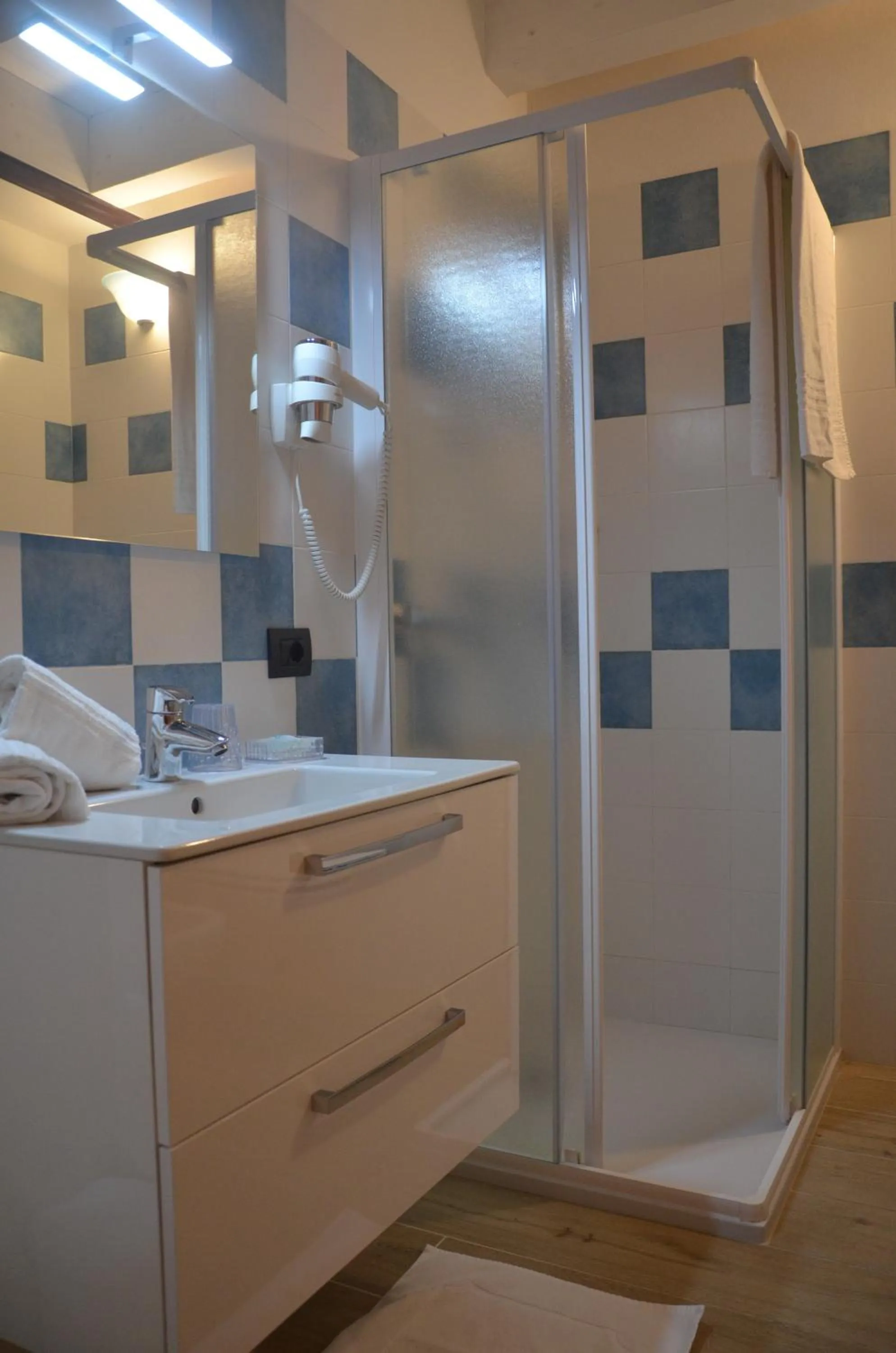 Twin Room - single occupancy in Affittacamere Porticciolo
