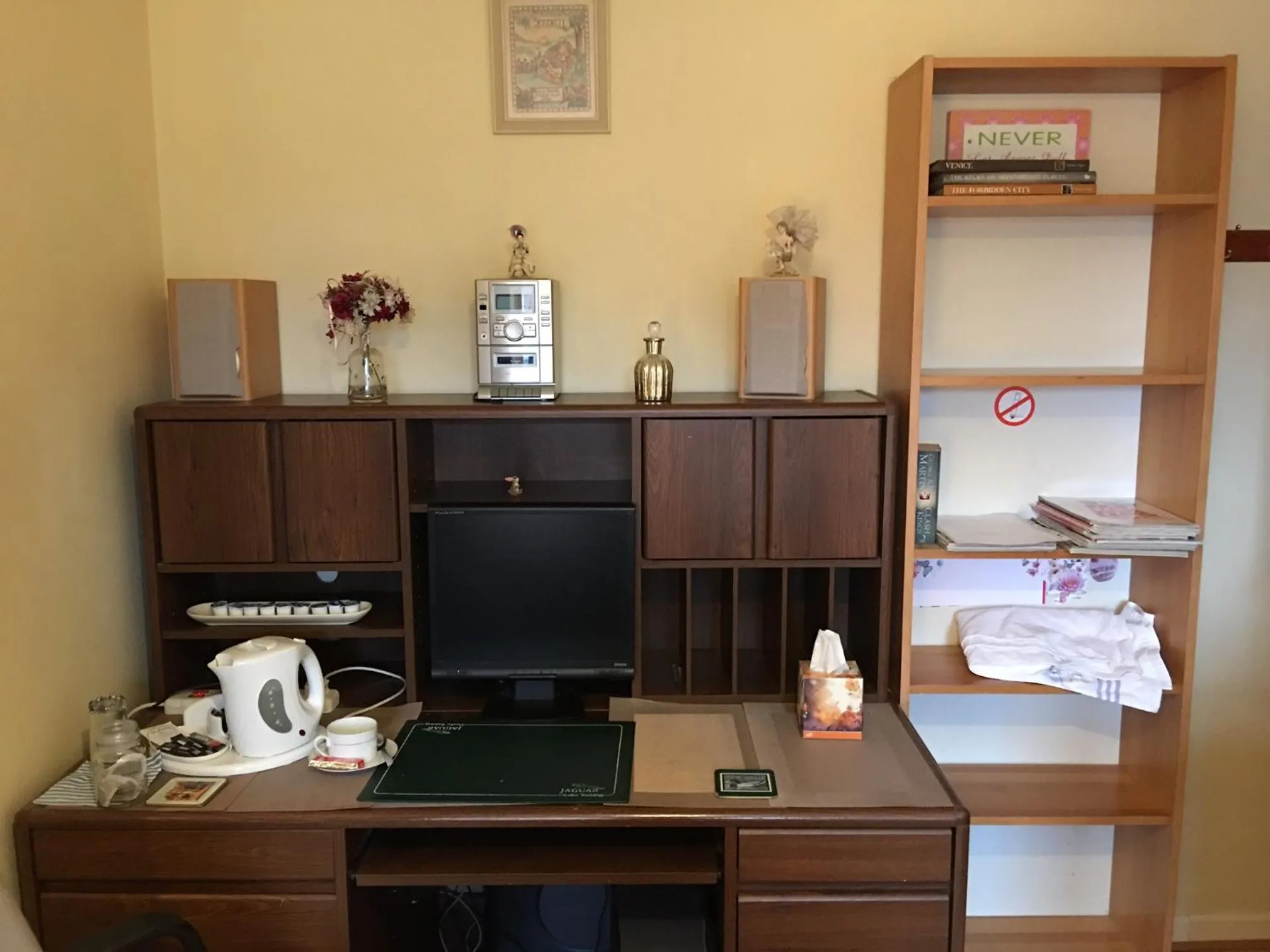 The Cedars House B&B