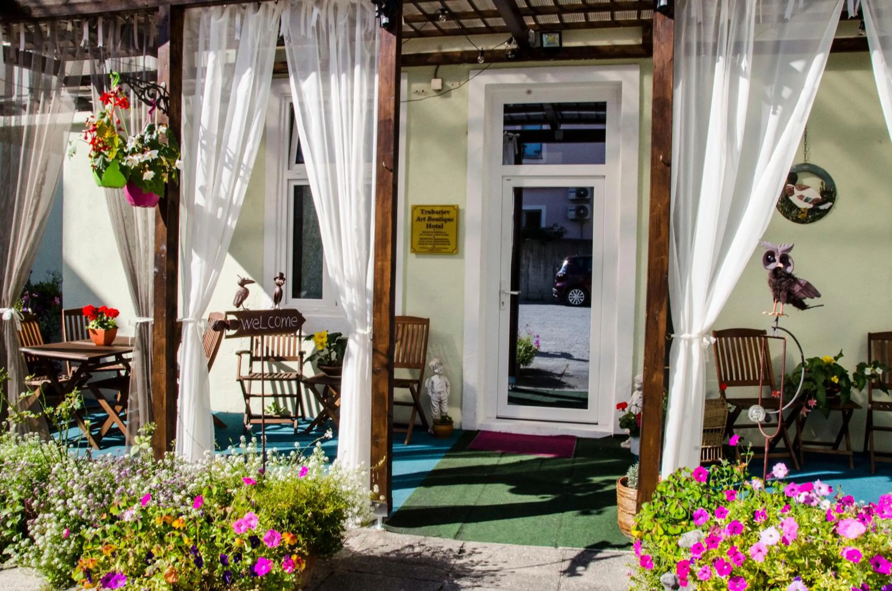 Trubarjev Art Boutique hotel