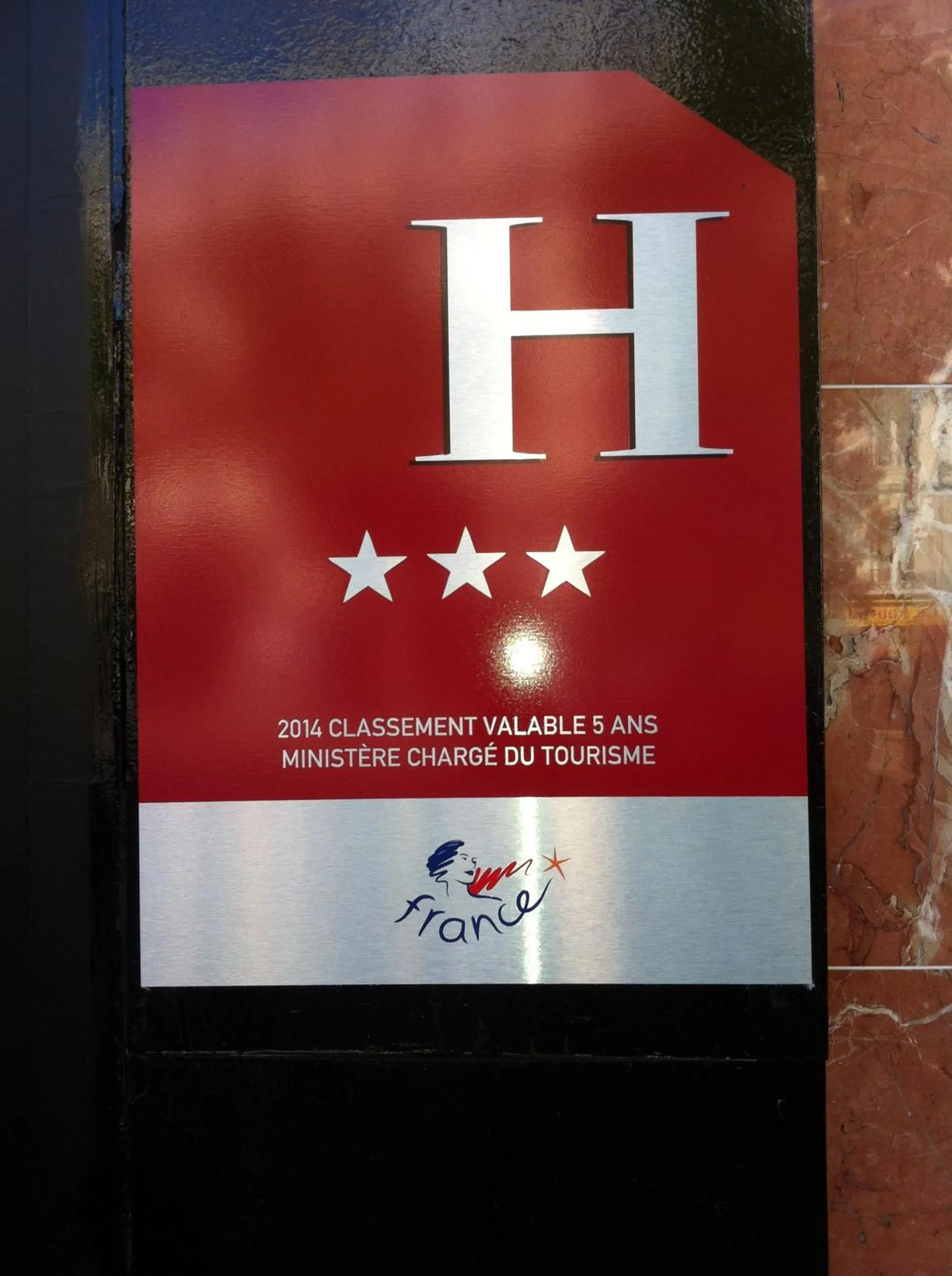 Decorative detail in Hipotel Paris Voltaire Bastille