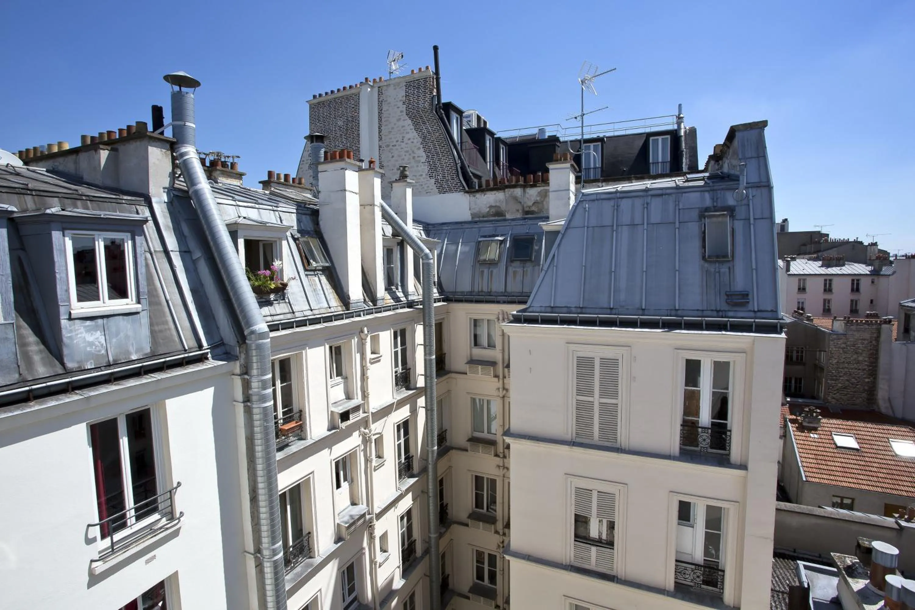 View (from property/room) in Hipotel Paris Voltaire Bastille
