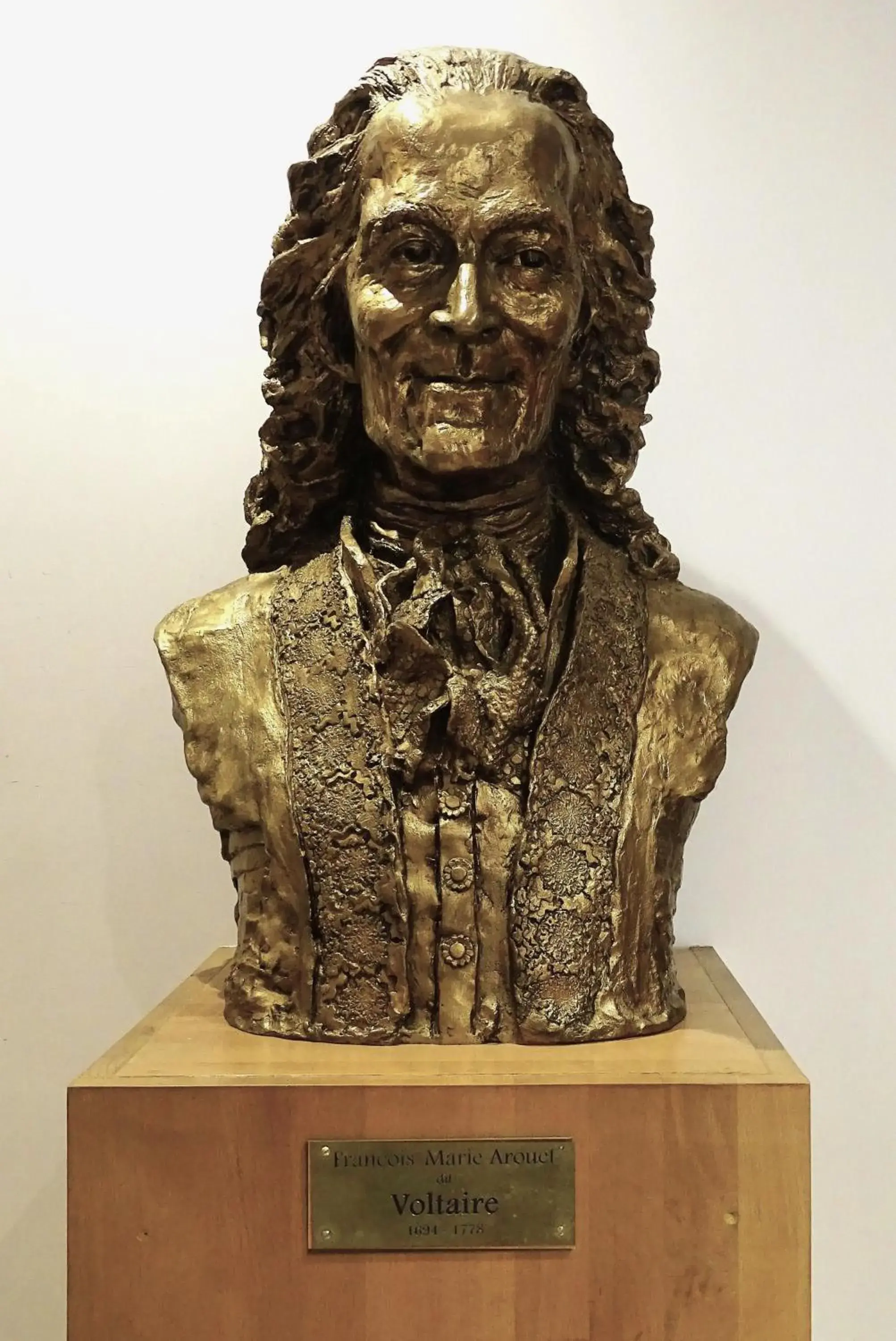 Property building in Hipotel Paris Voltaire Bastille Property building in Hipotel Paris Voltaire Bastille