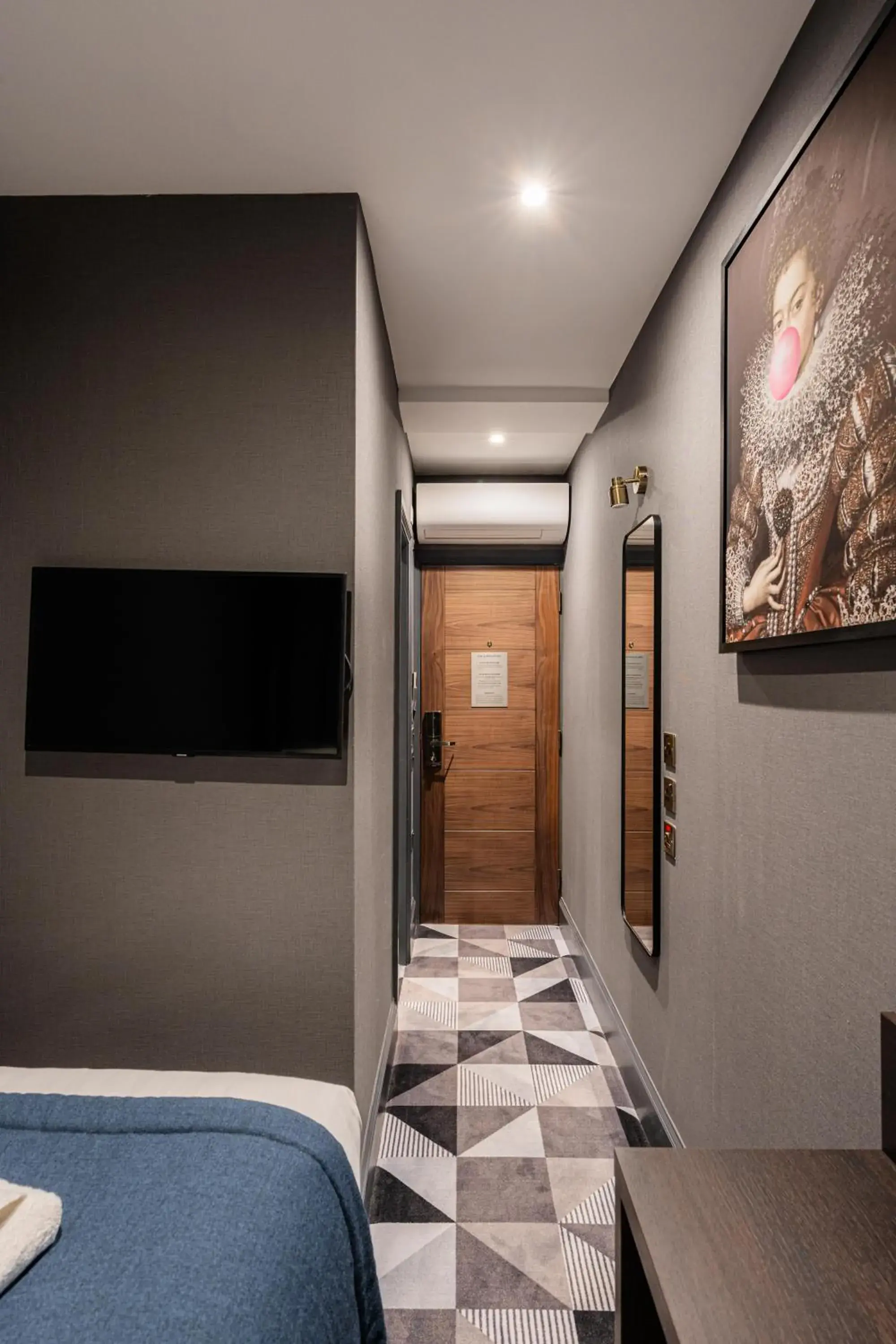 Bedroom, Bed in The House on Warwick Bedroom, Bed in The House on Warwick