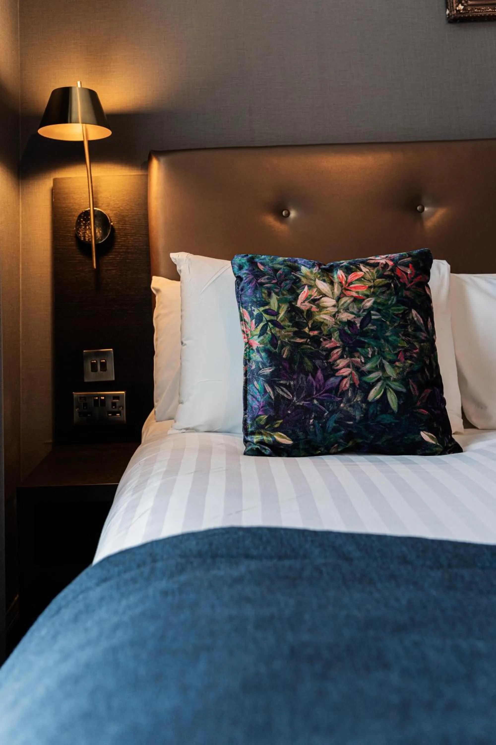 Bedroom, Bed in The House on Warwick