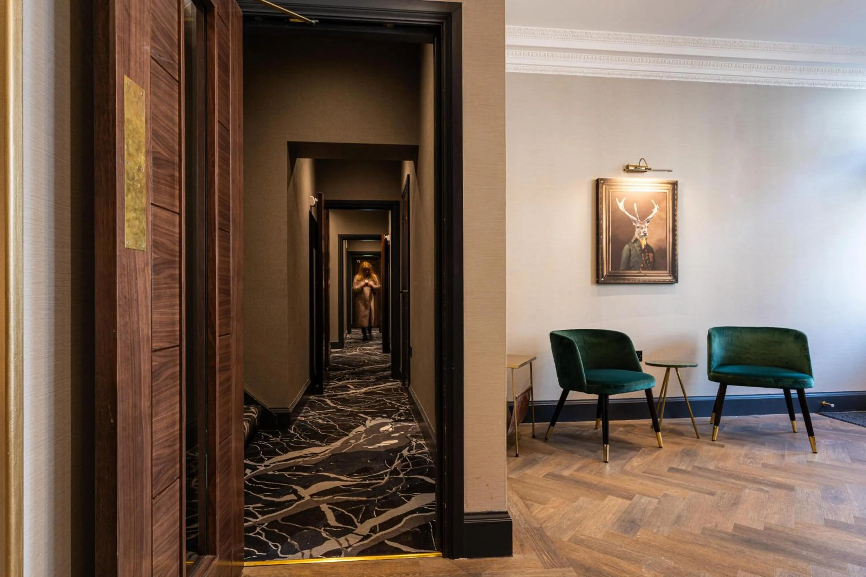 Lobby or reception in The House on Warwick