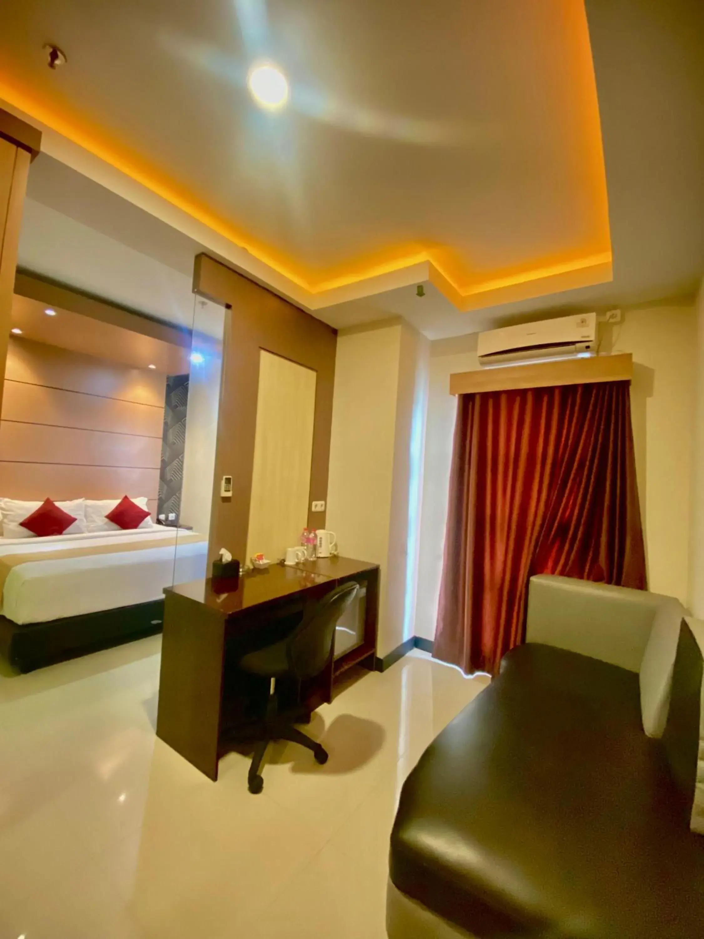 Bed in JLE'S Hotel Bed in JLE'S Hotel