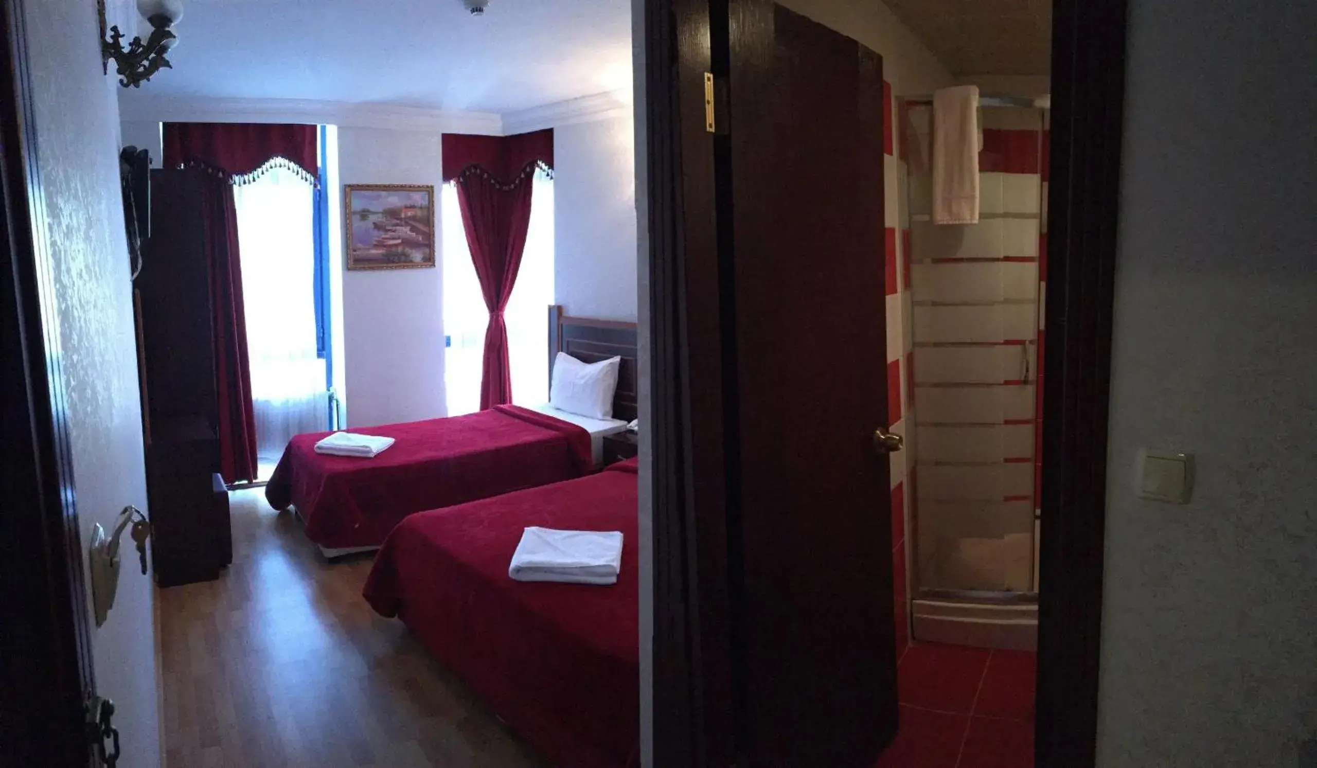 Double Room - single occupancy in Red White Hotel Double Room - single occupancy in Red White Hotel