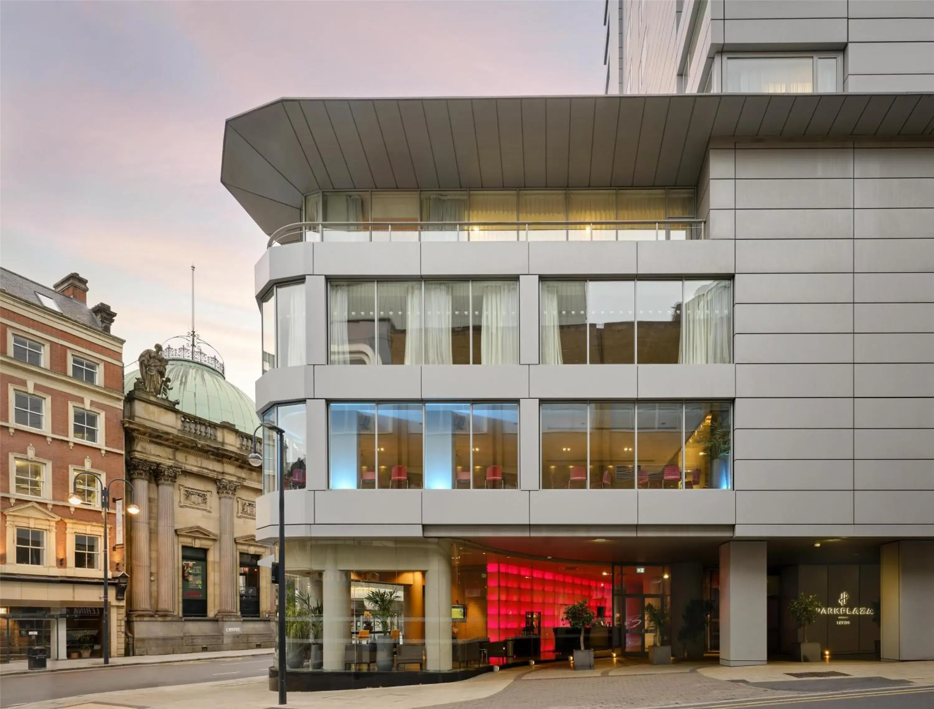 Property building in Park Plaza Leeds Property building in Park Plaza Leeds