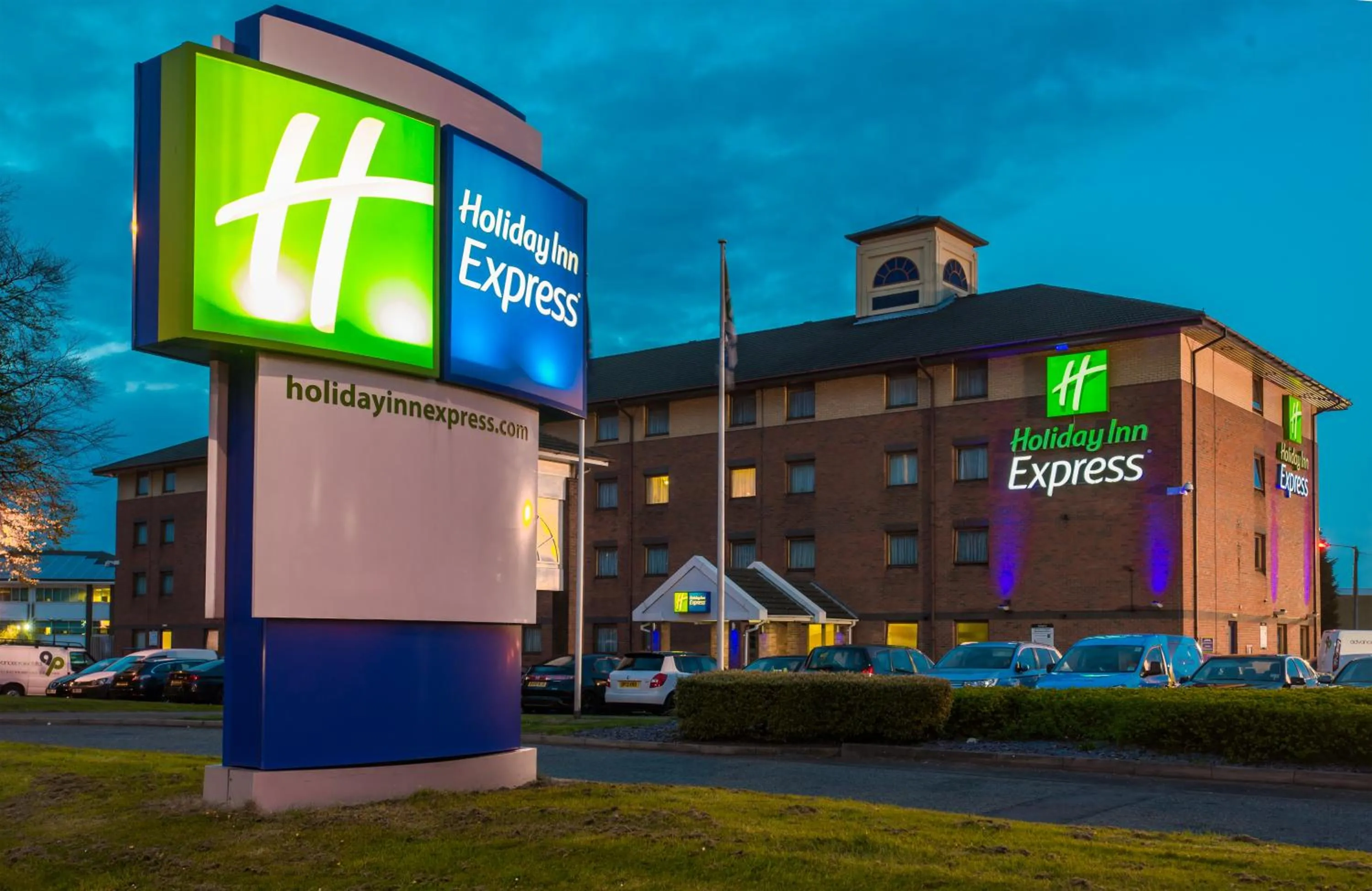 Property building in Holiday Inn Express Birmingham Oldbury by IHG