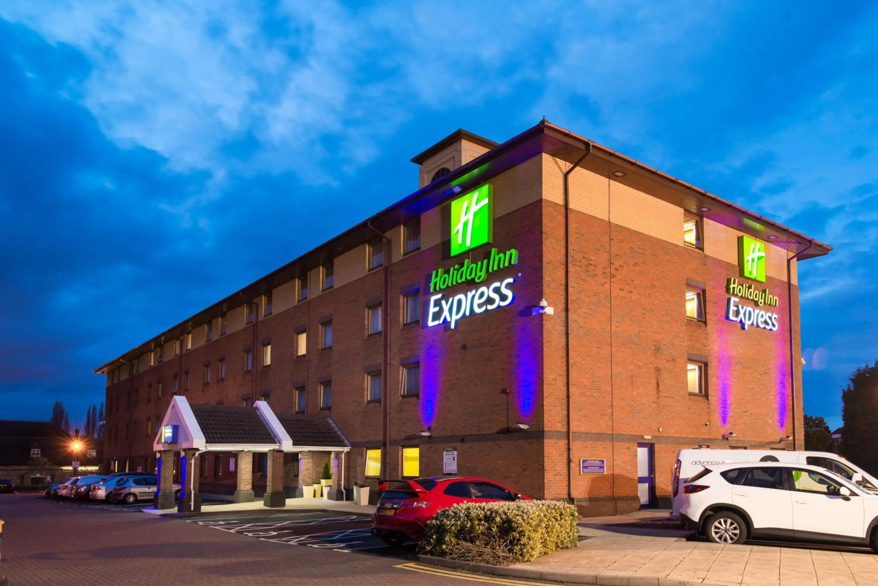 Property building in Holiday Inn Express Birmingham Oldbury by IHG