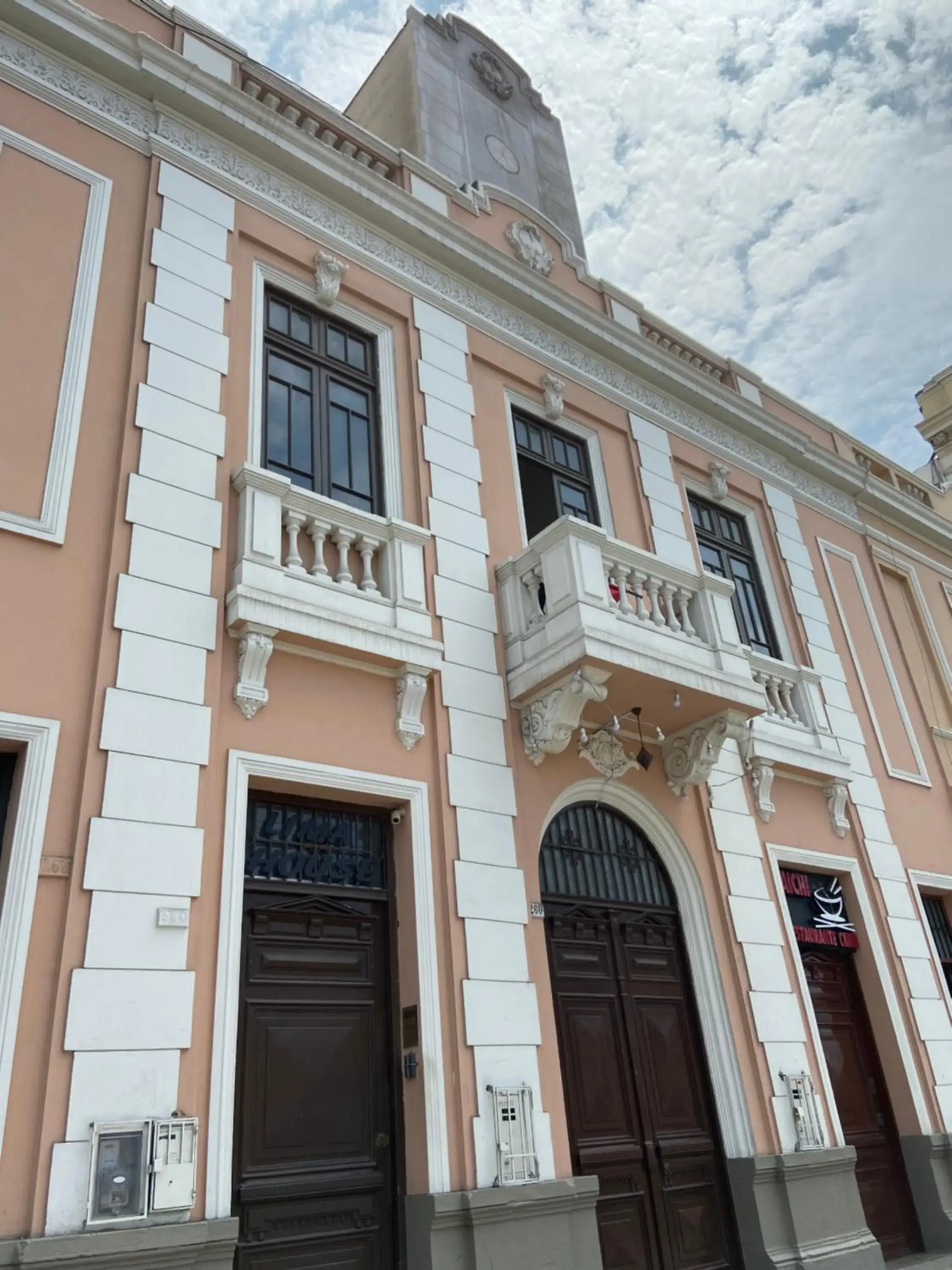 Facade/entrance in Lima House Hostel Facade/entrance in Lima House Hostel