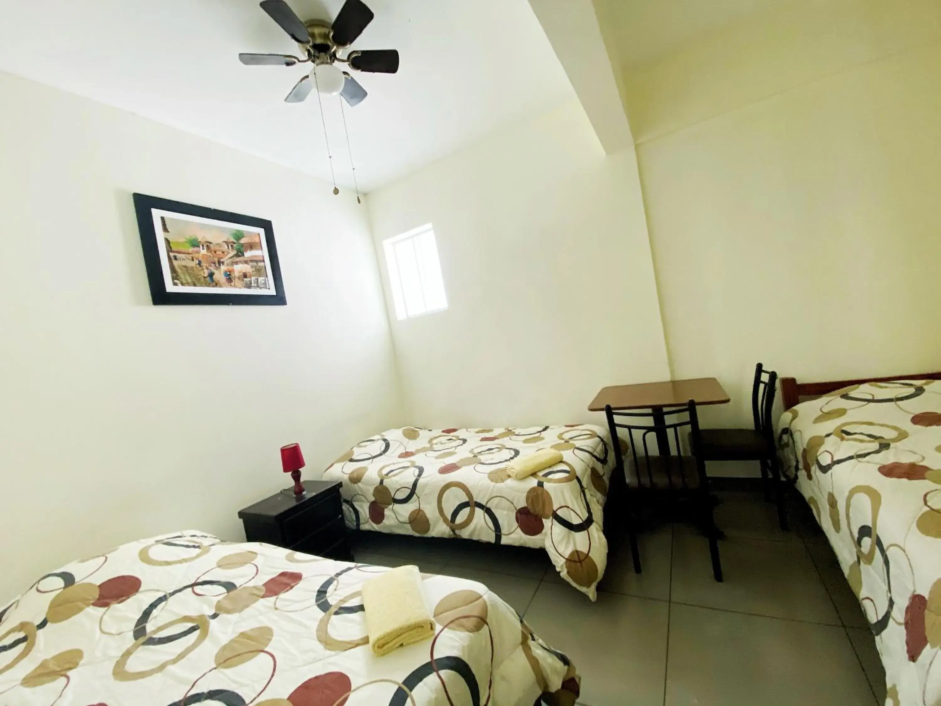Triple Room with Shared Bathroom in Lima House Hostel Triple Room with Shared Bathroom in Lima House Hostel