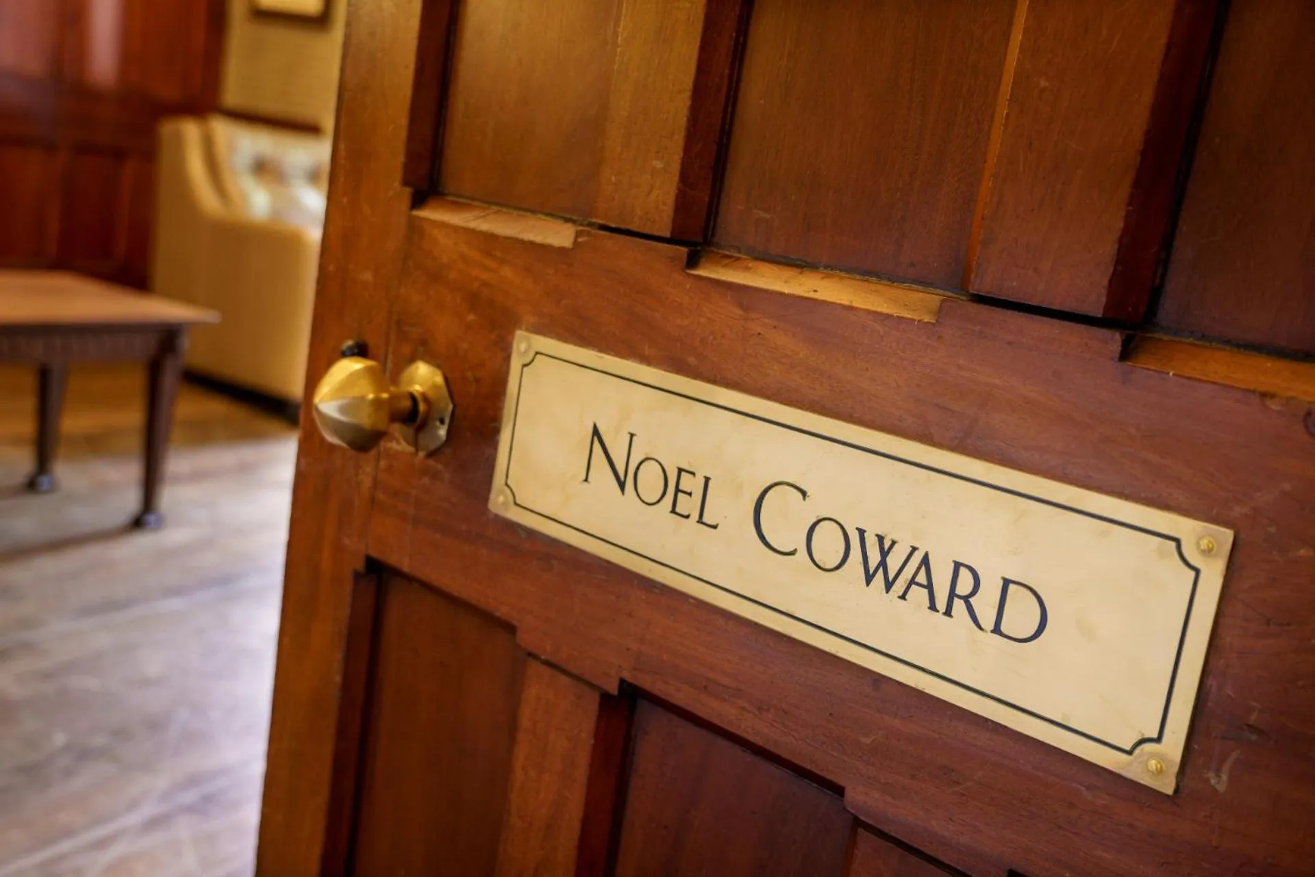 Lounge or bar in Macdonald Kilhey Court Hotel