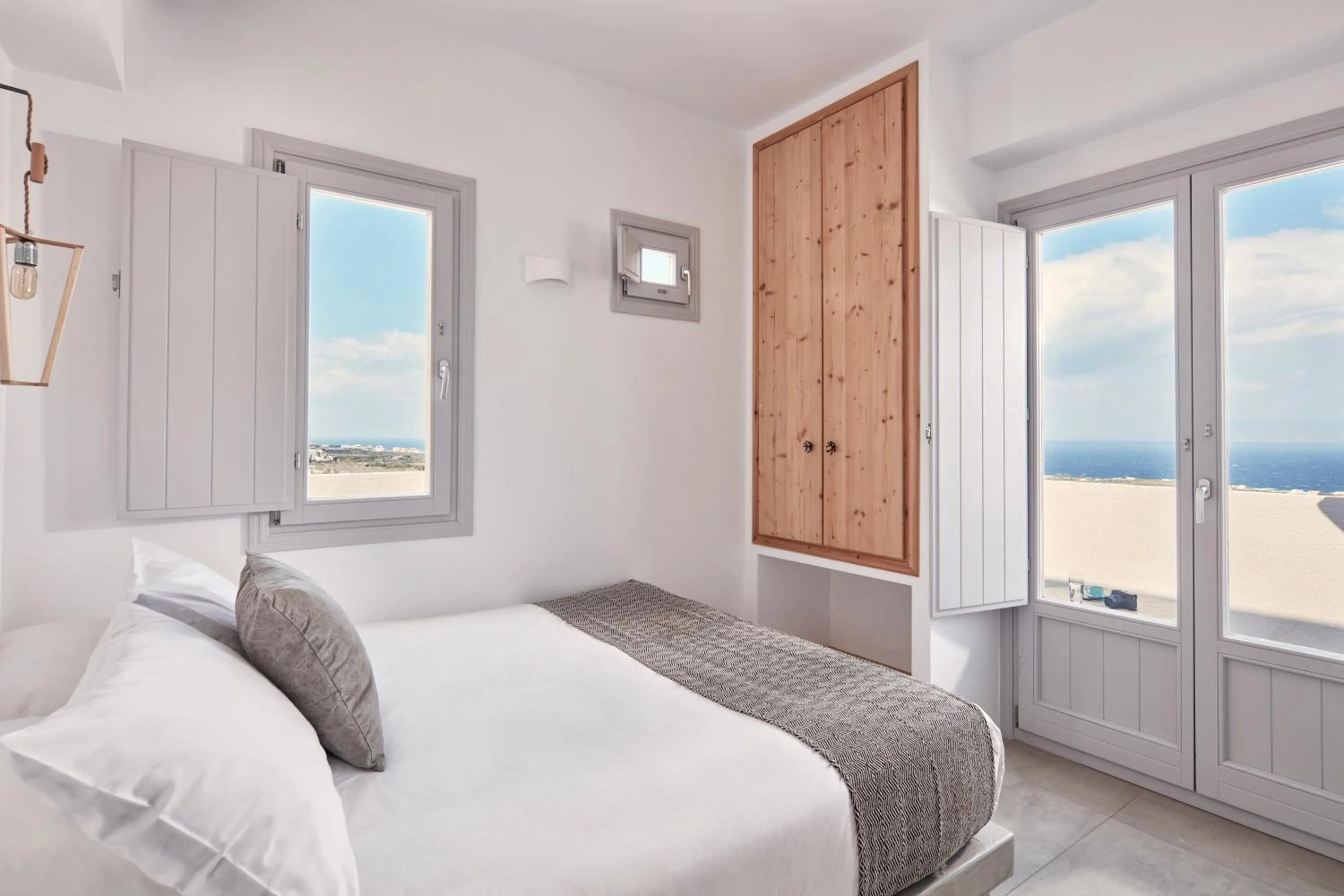 Bed in Elysian Santorini