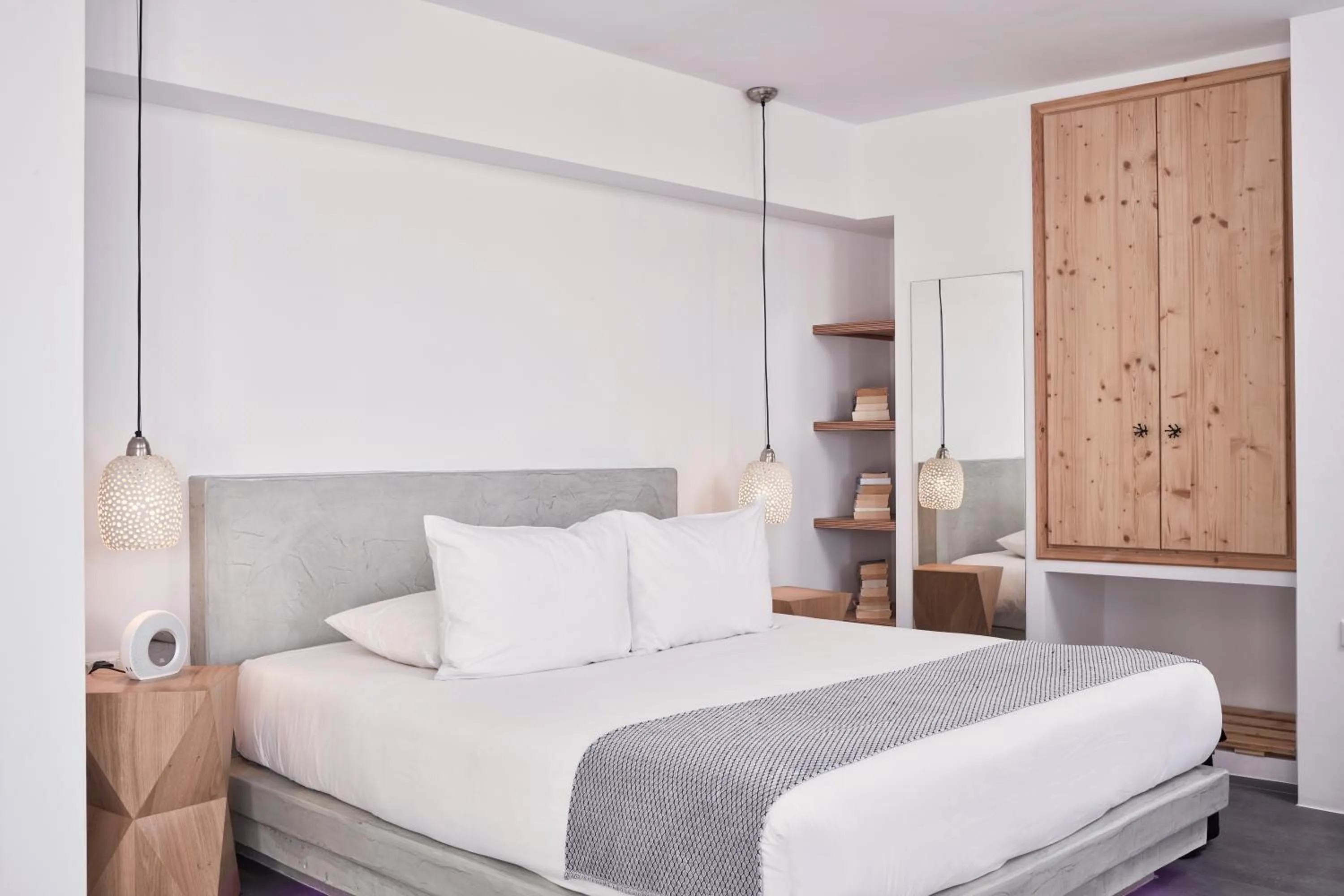 Bed in Elysian Santorini