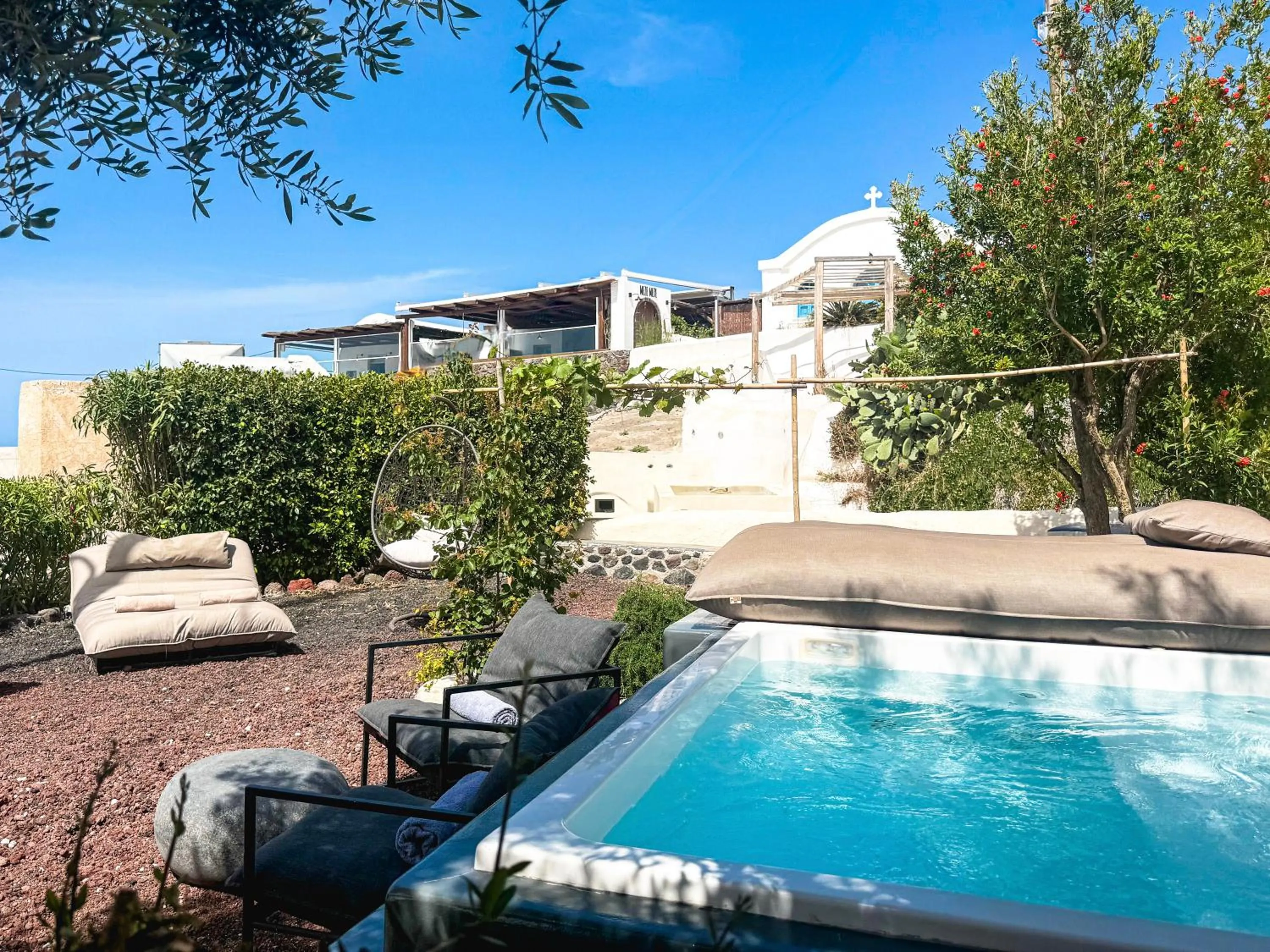 Garden in Elysian Santorini