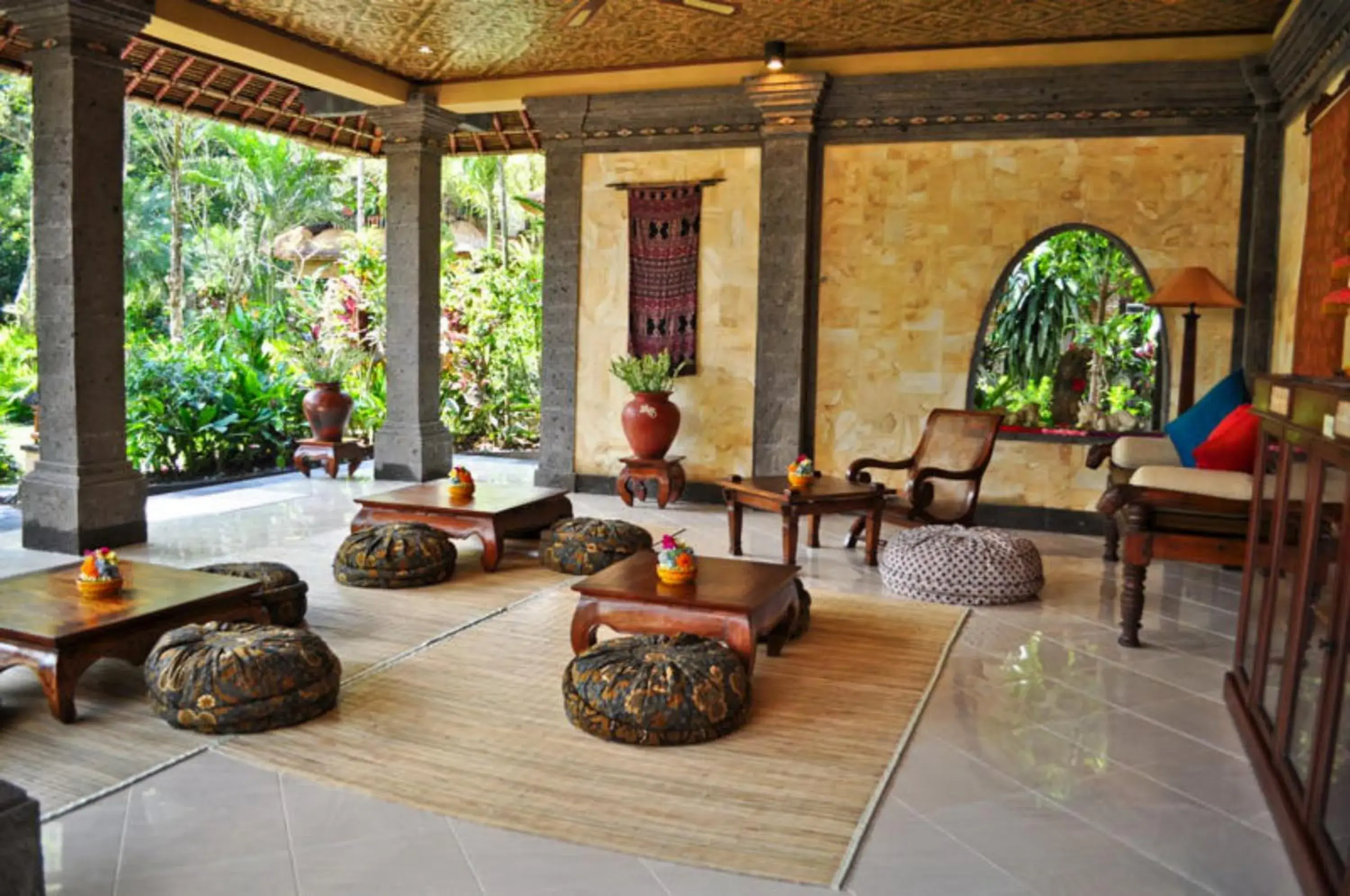 Restaurant/places to eat in Alam Indah Ubud Restaurant/places to eat in Alam Indah Ubud