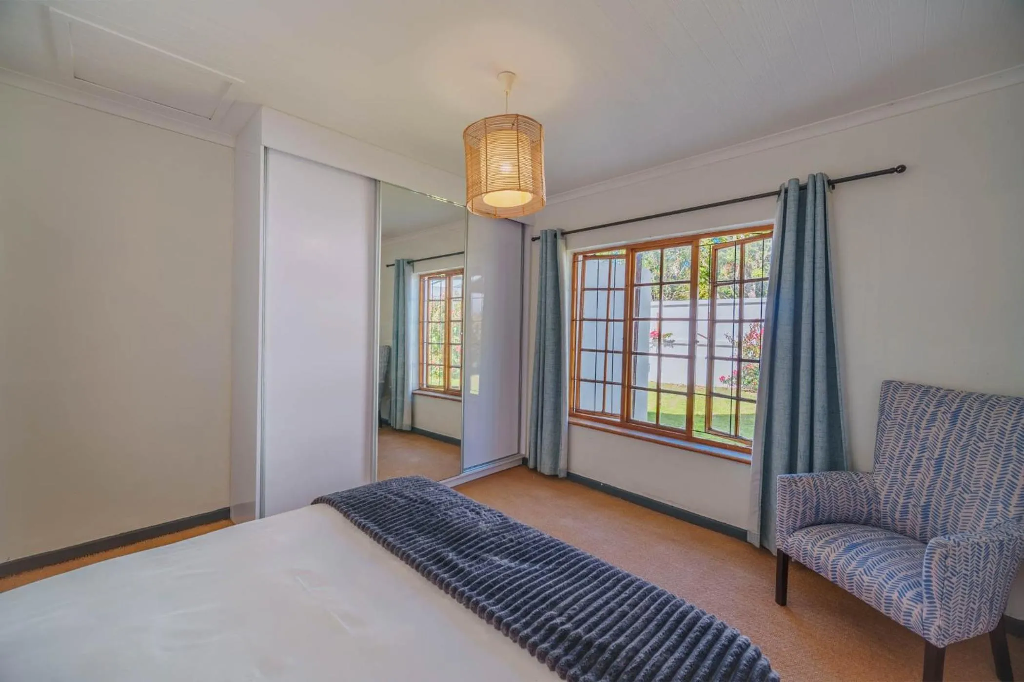 Two-Bedroom Apartment - single occupancy in Cottage on College