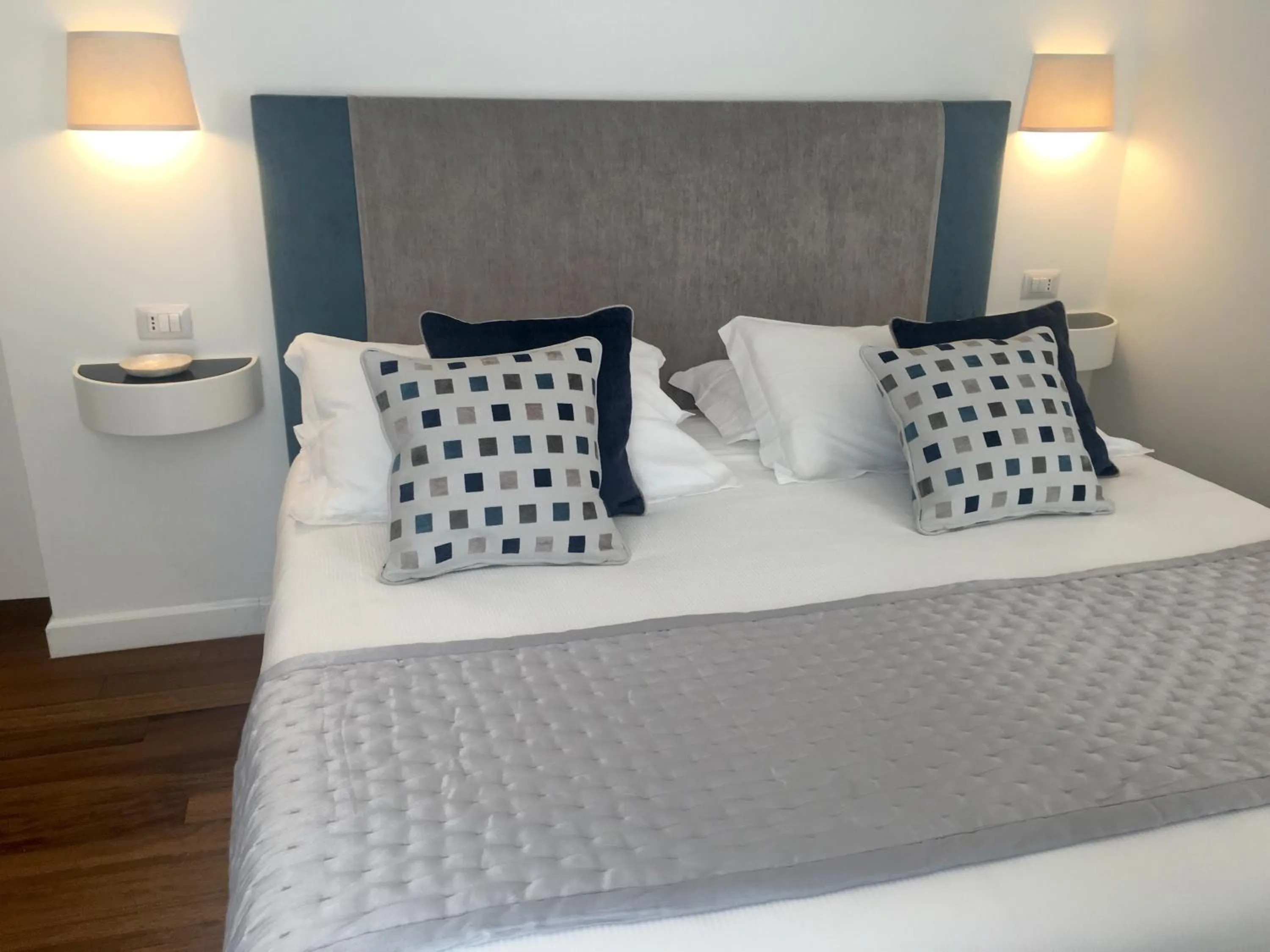 Bedroom, Bed in 900 Piazza del Popolo