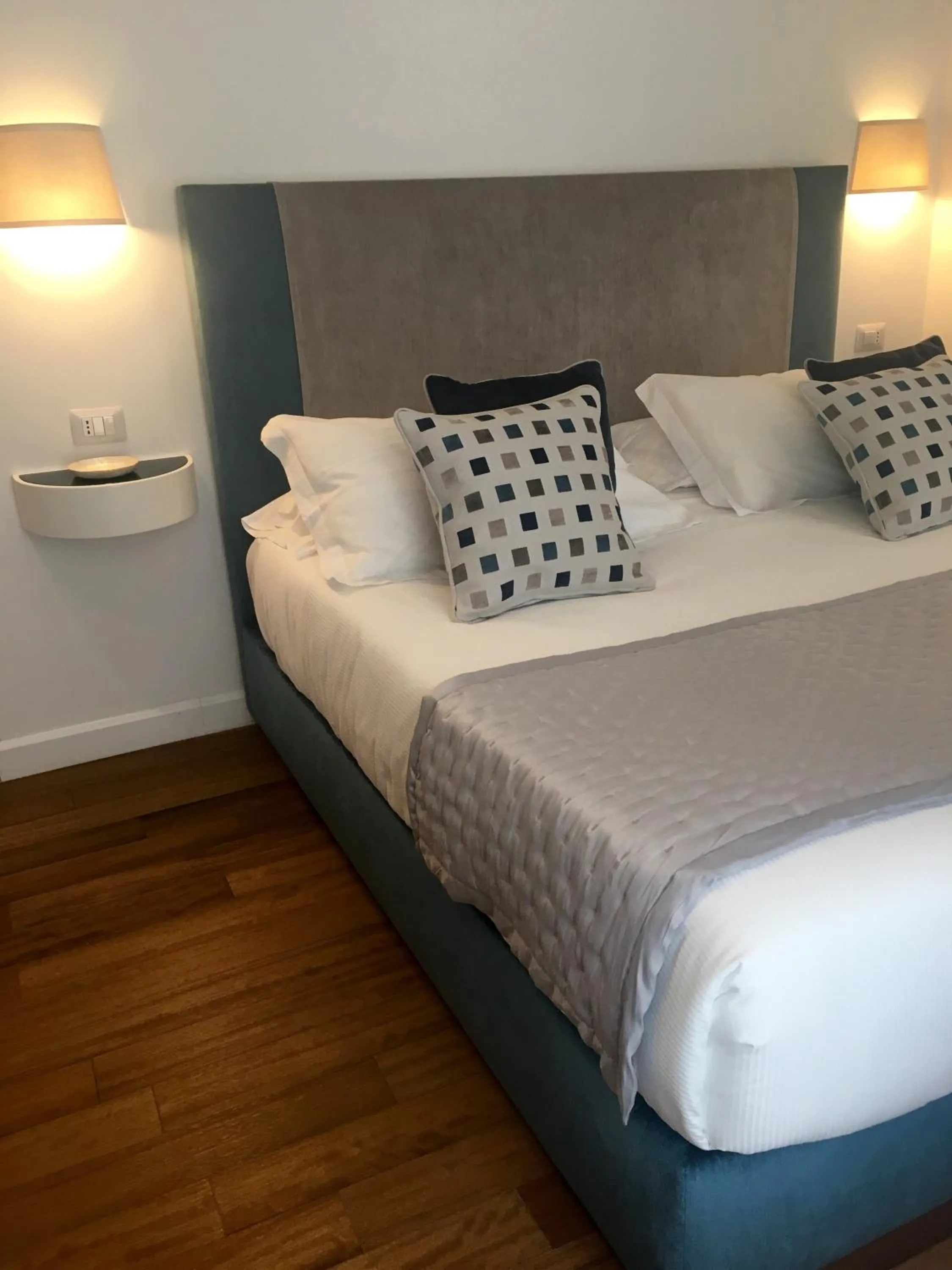 Bedroom, Bed in 900 Piazza del Popolo