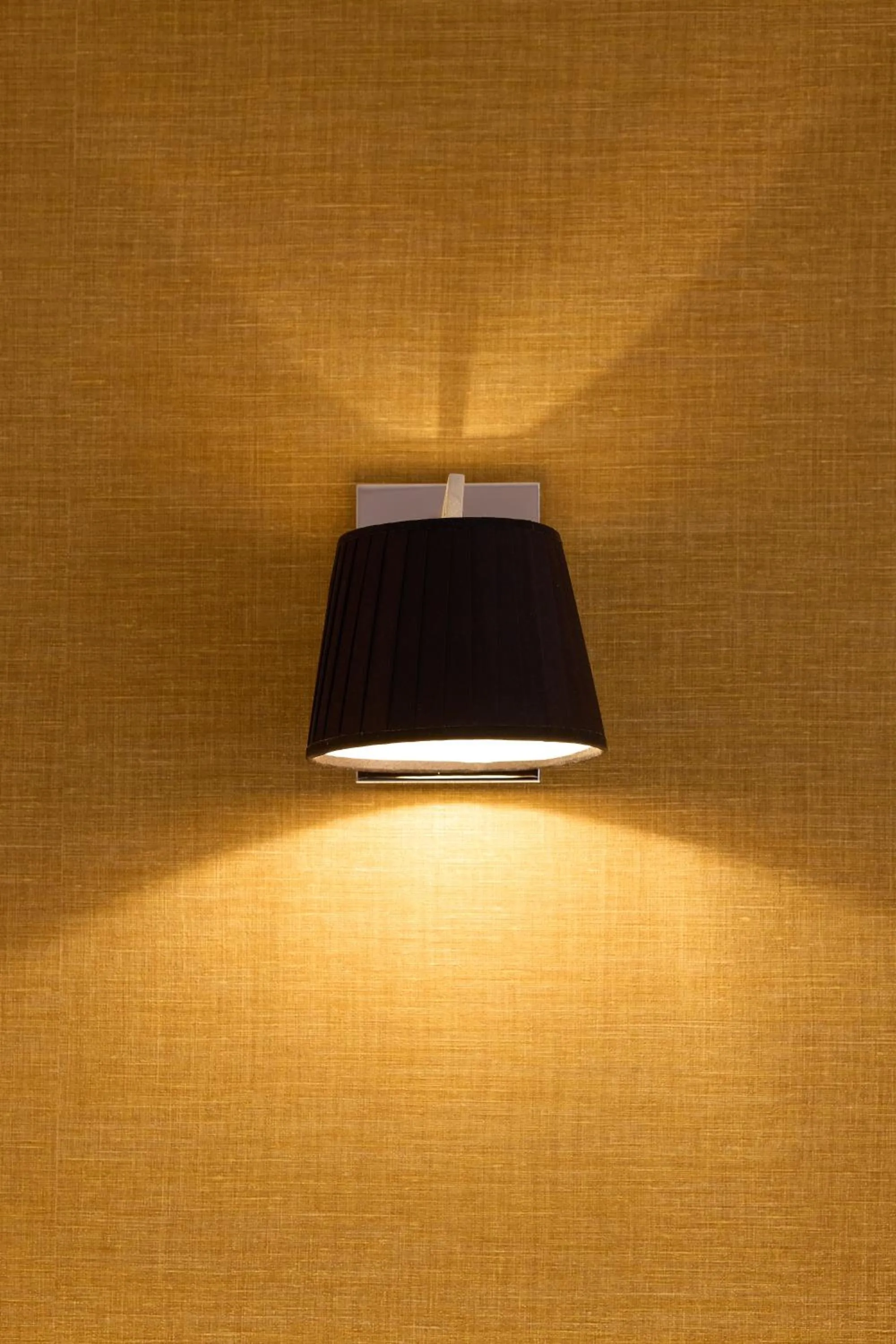 Decorative detail in Hôtel Henri IV