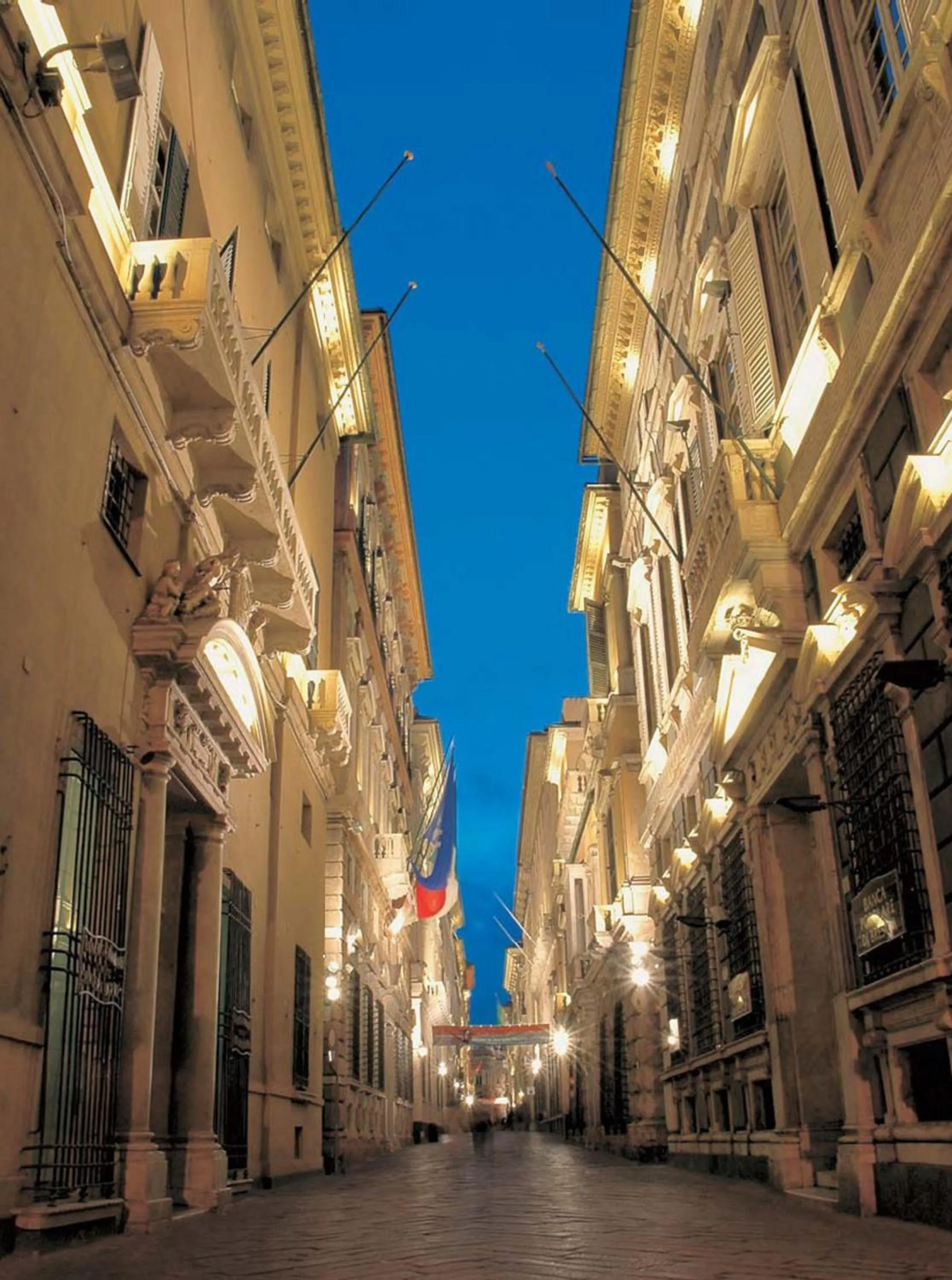 Nearby landmark in Garibaldi Apartment - Red lights district