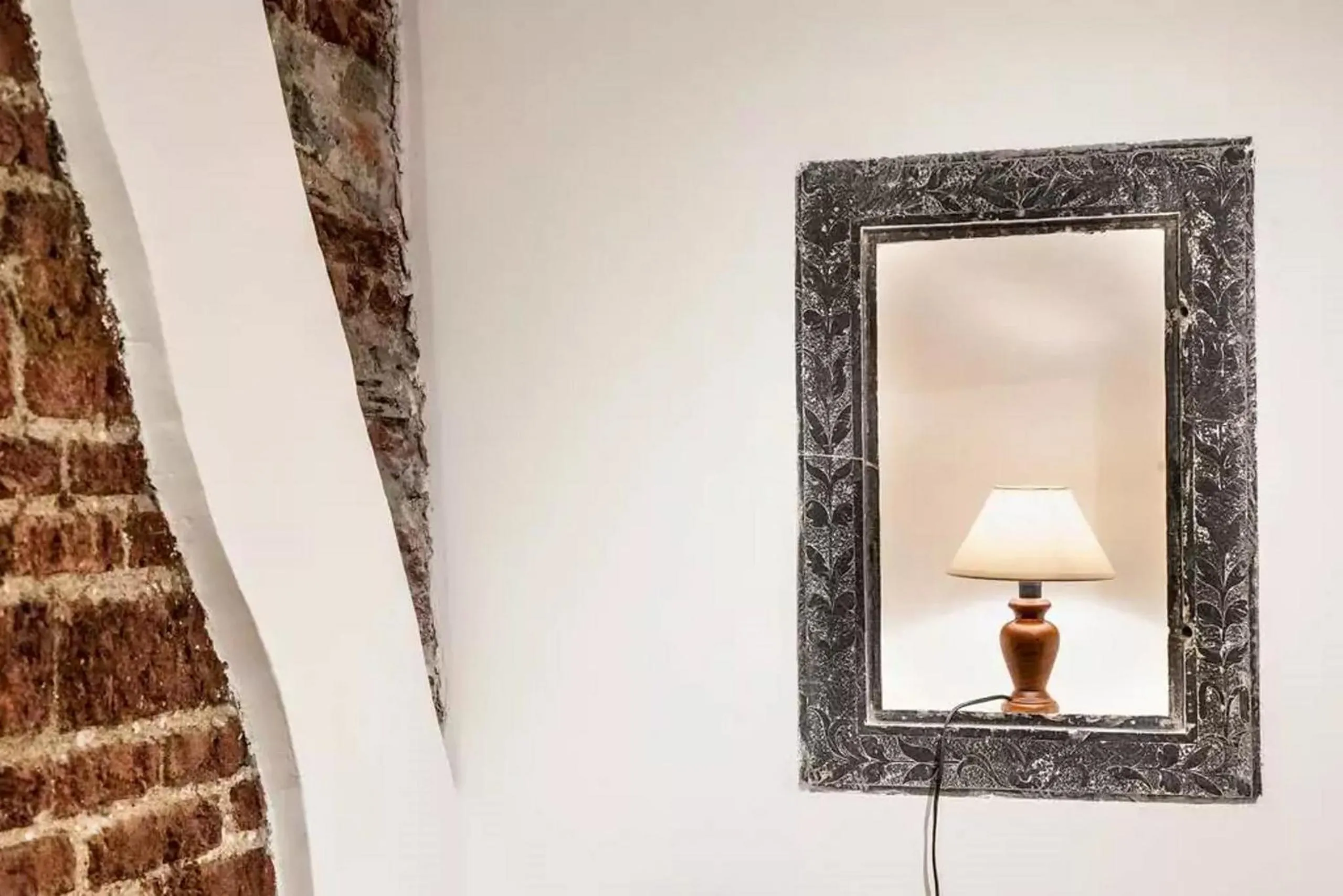 Decorative detail in Garibaldi Apartment - Red lights district