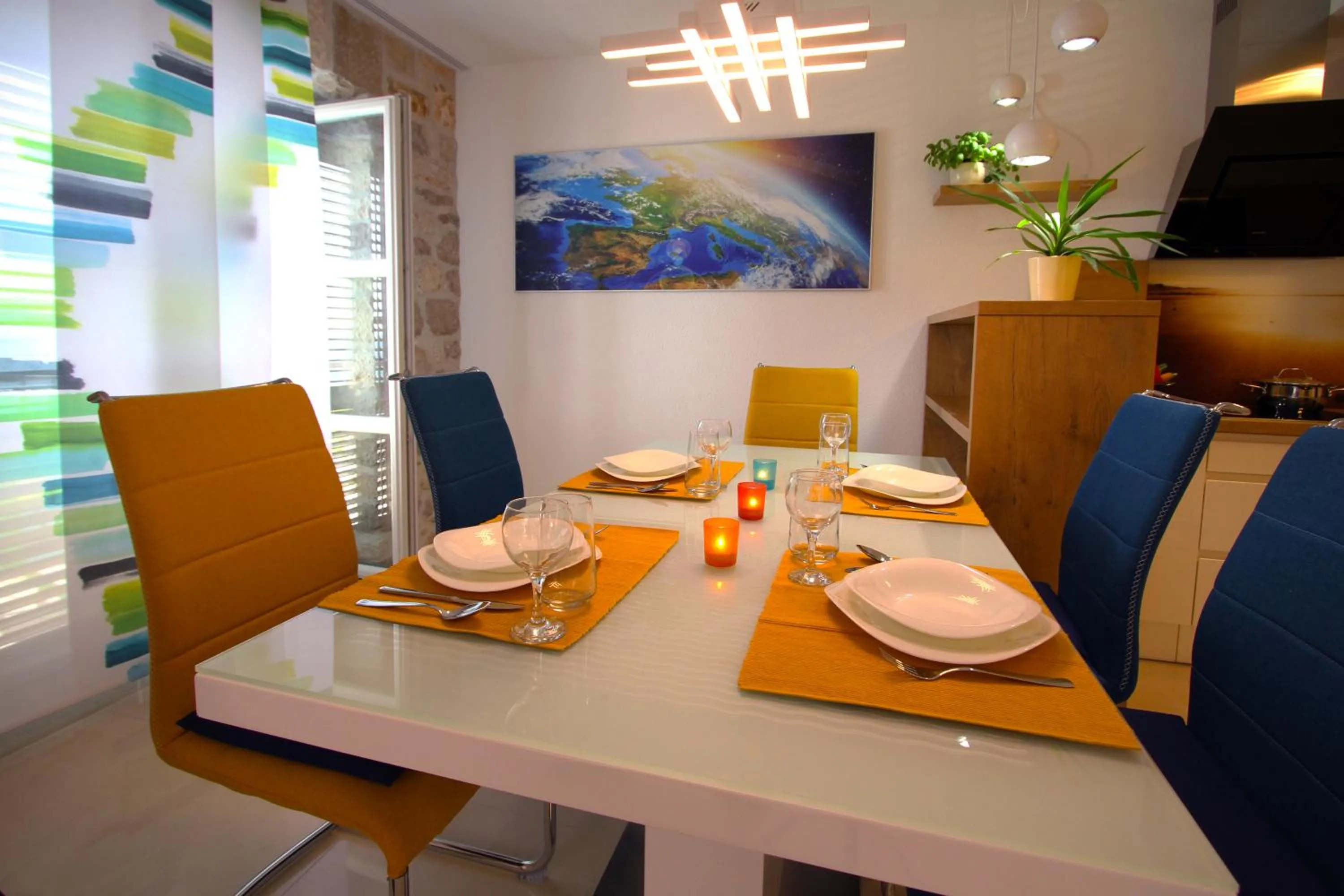 Dining area in Apartment Allure