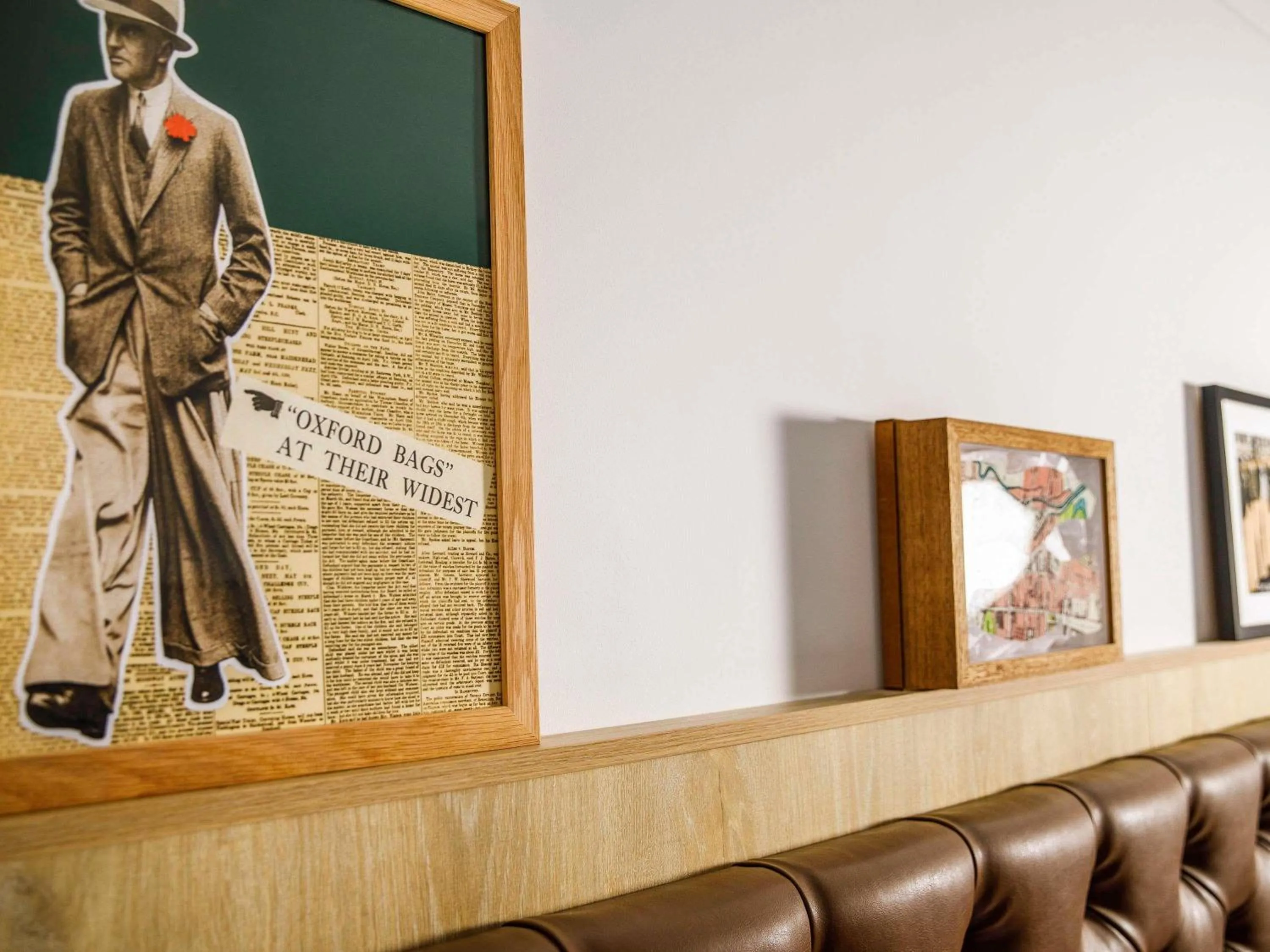 Bedroom in Mercure Oxford Hawkwell House Hotel