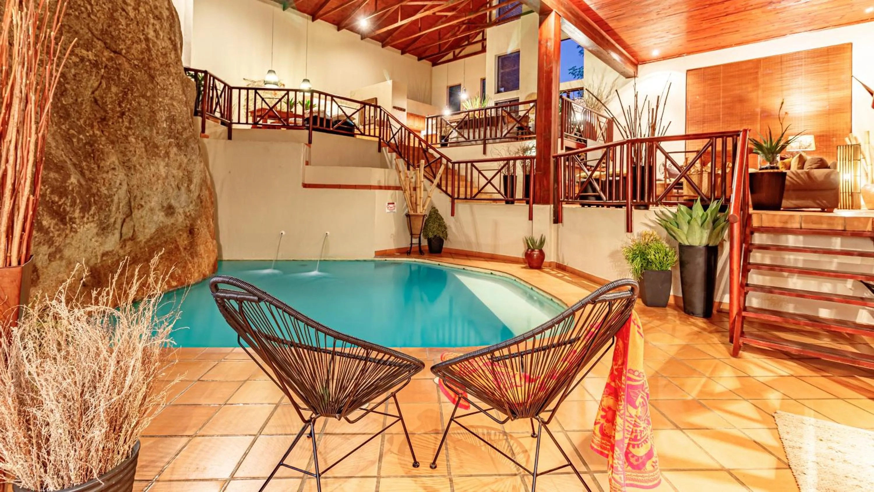 Swimming pool in Ulwazi Rock Lodge