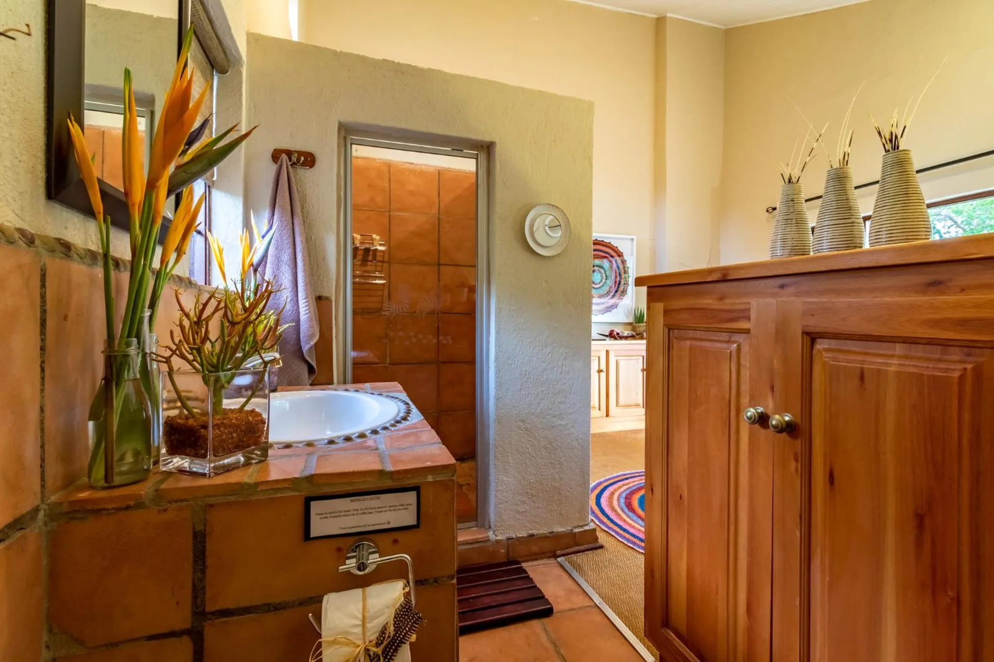 Bathroom in Ulwazi Rock Lodge