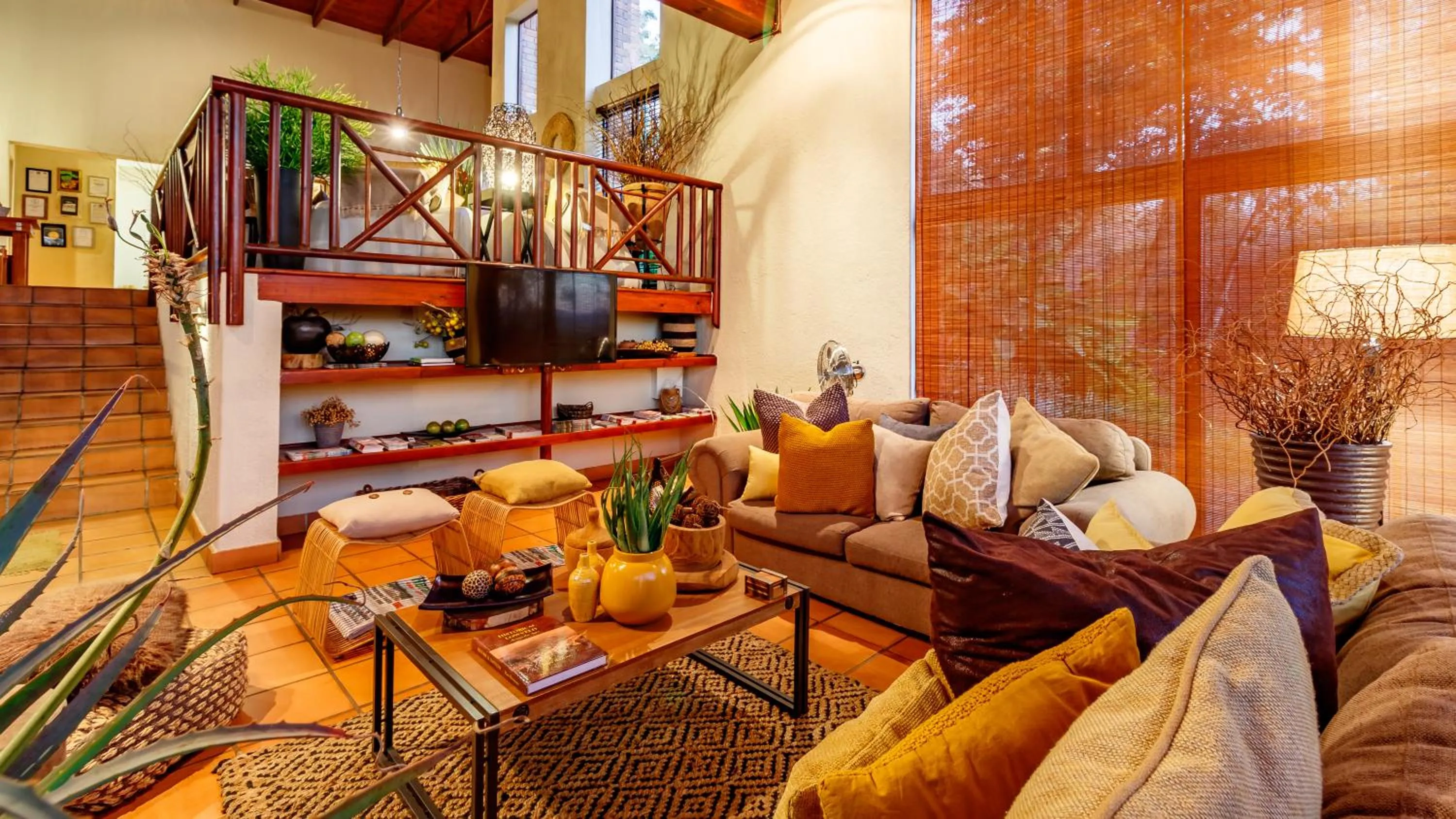 Seating area in Ulwazi Rock Lodge