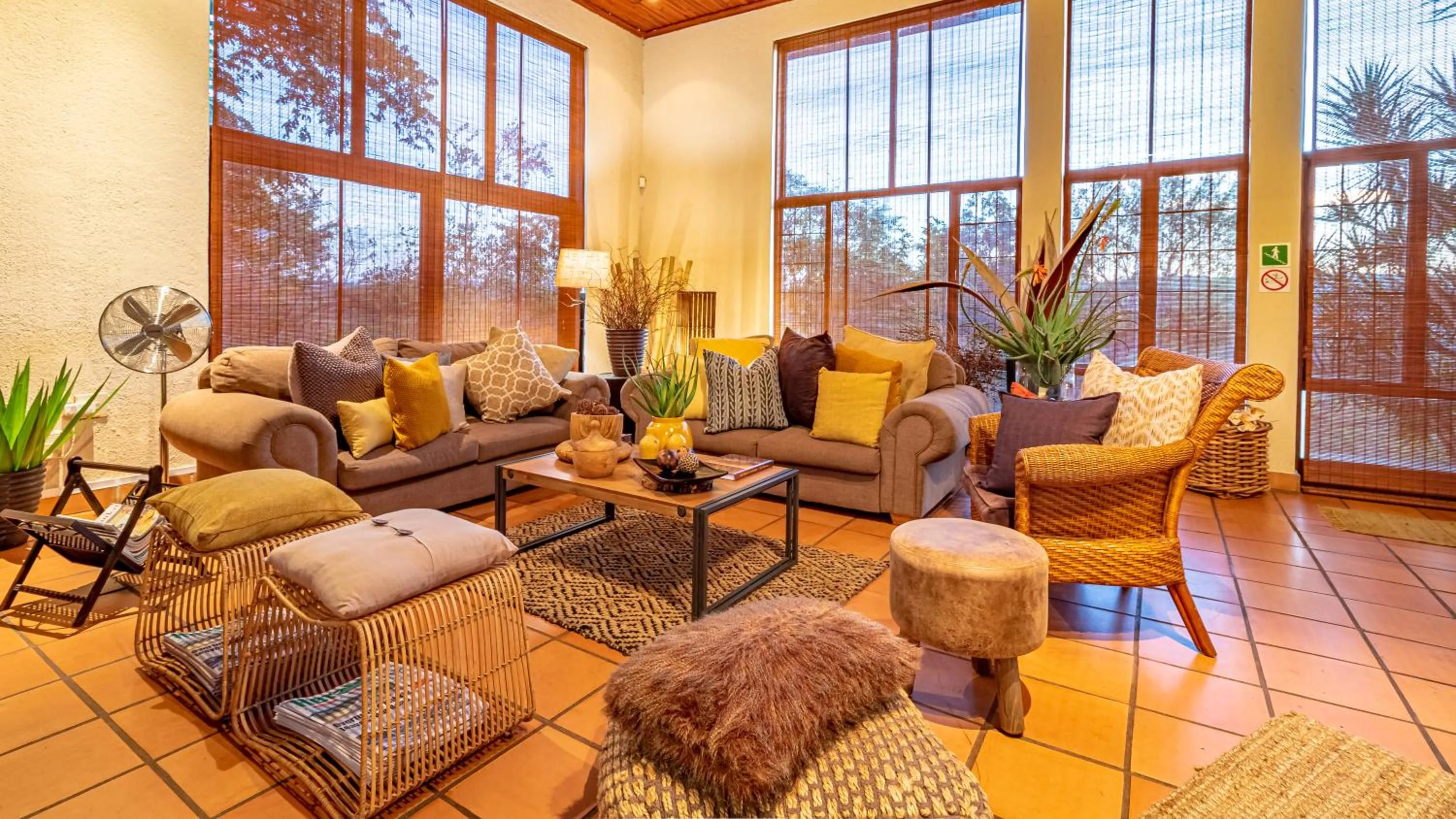 Seating area in Ulwazi Rock Lodge