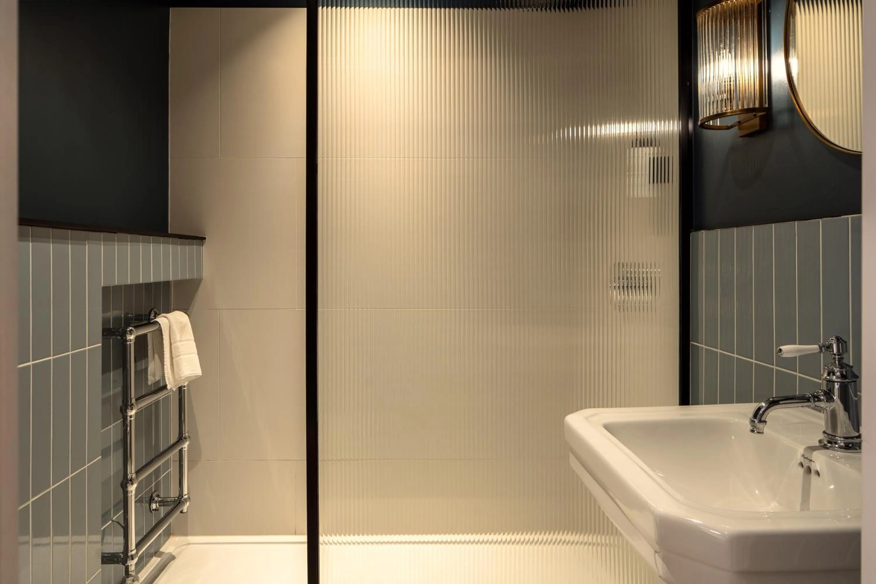 Bathroom in St. David's Hotels Paddington