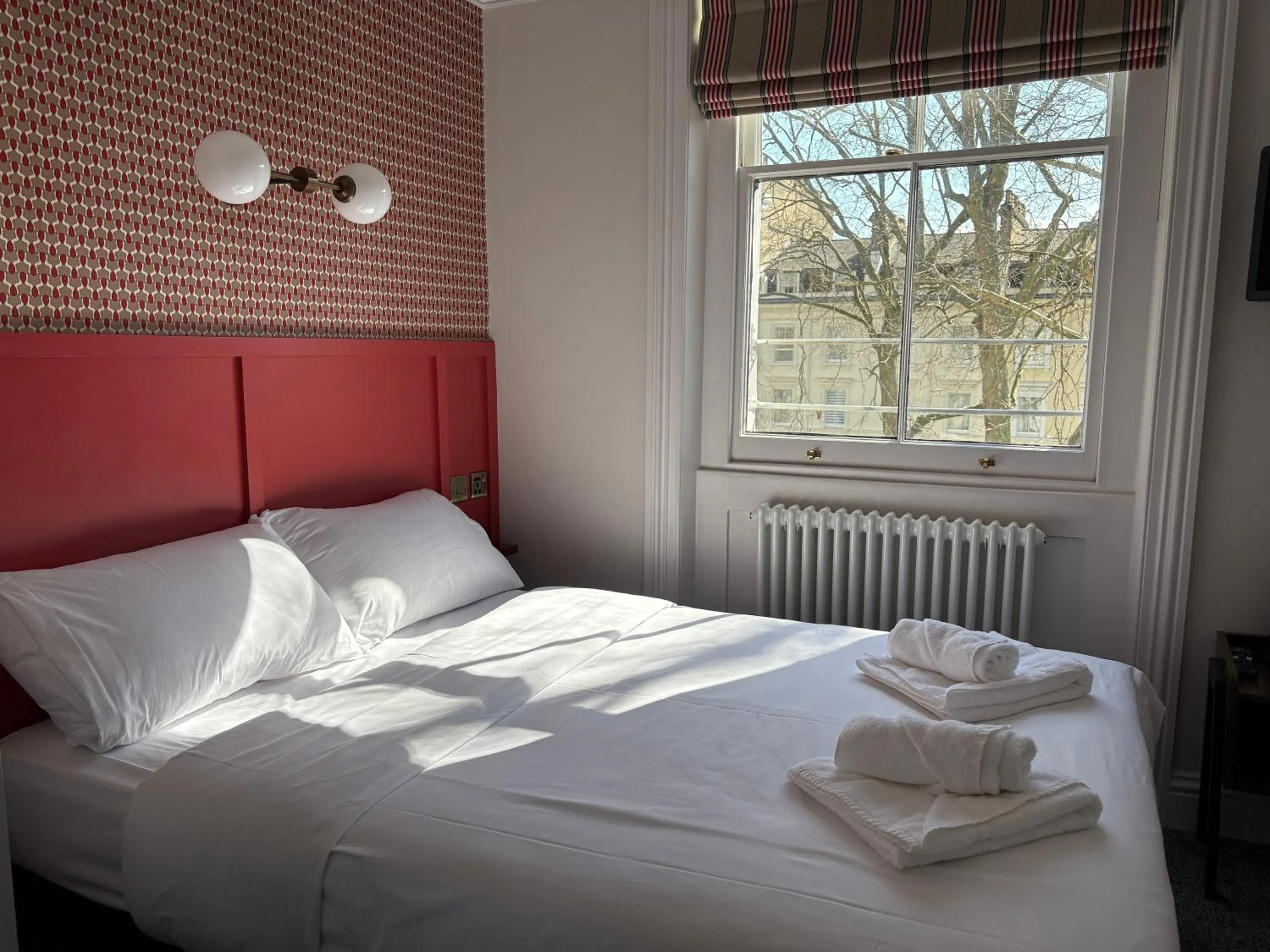 Bed in St. David's Hotels Paddington