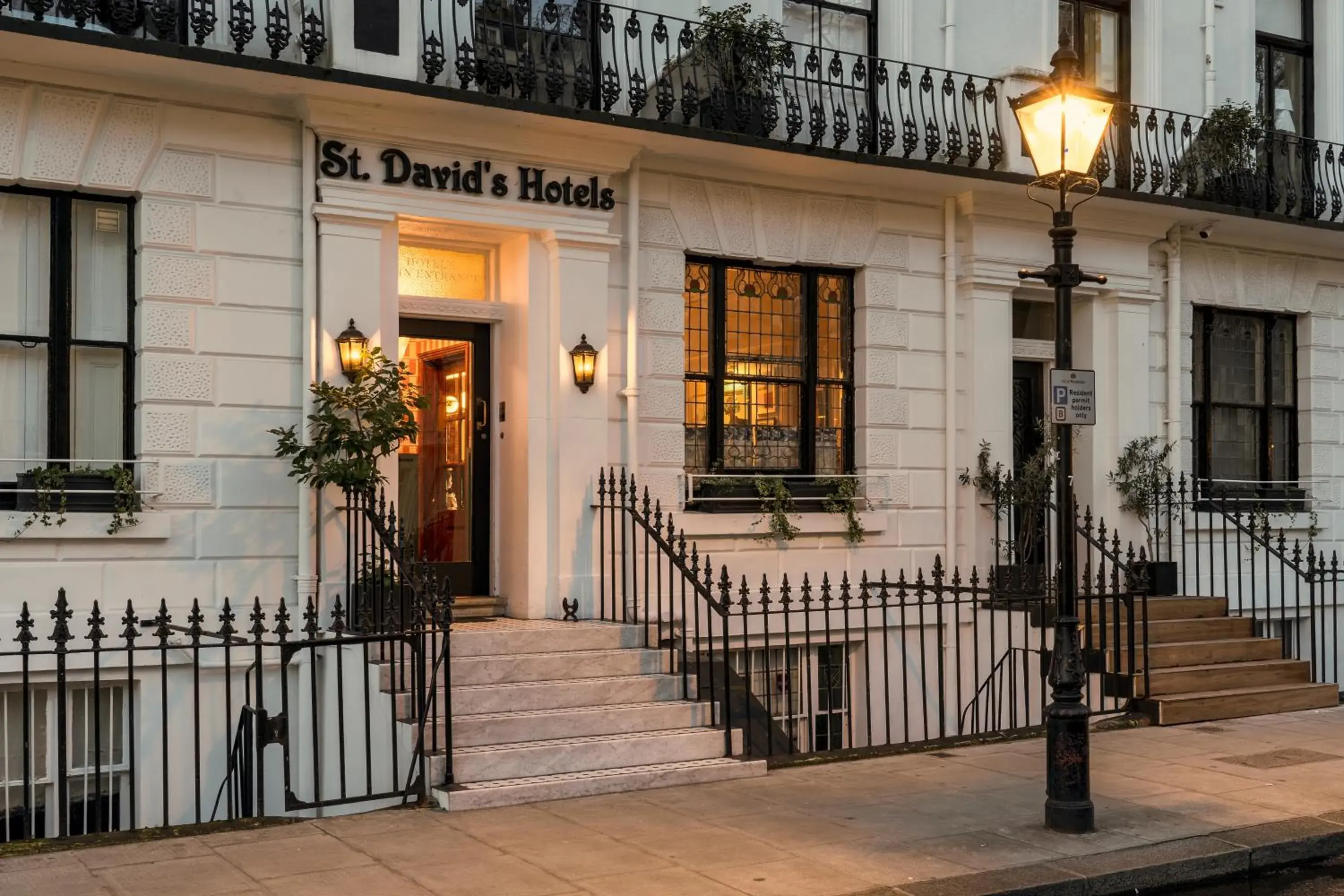 Facade/entrance in St. David's Hotels Paddington Facade/entrance in St. David's Hotels Paddington