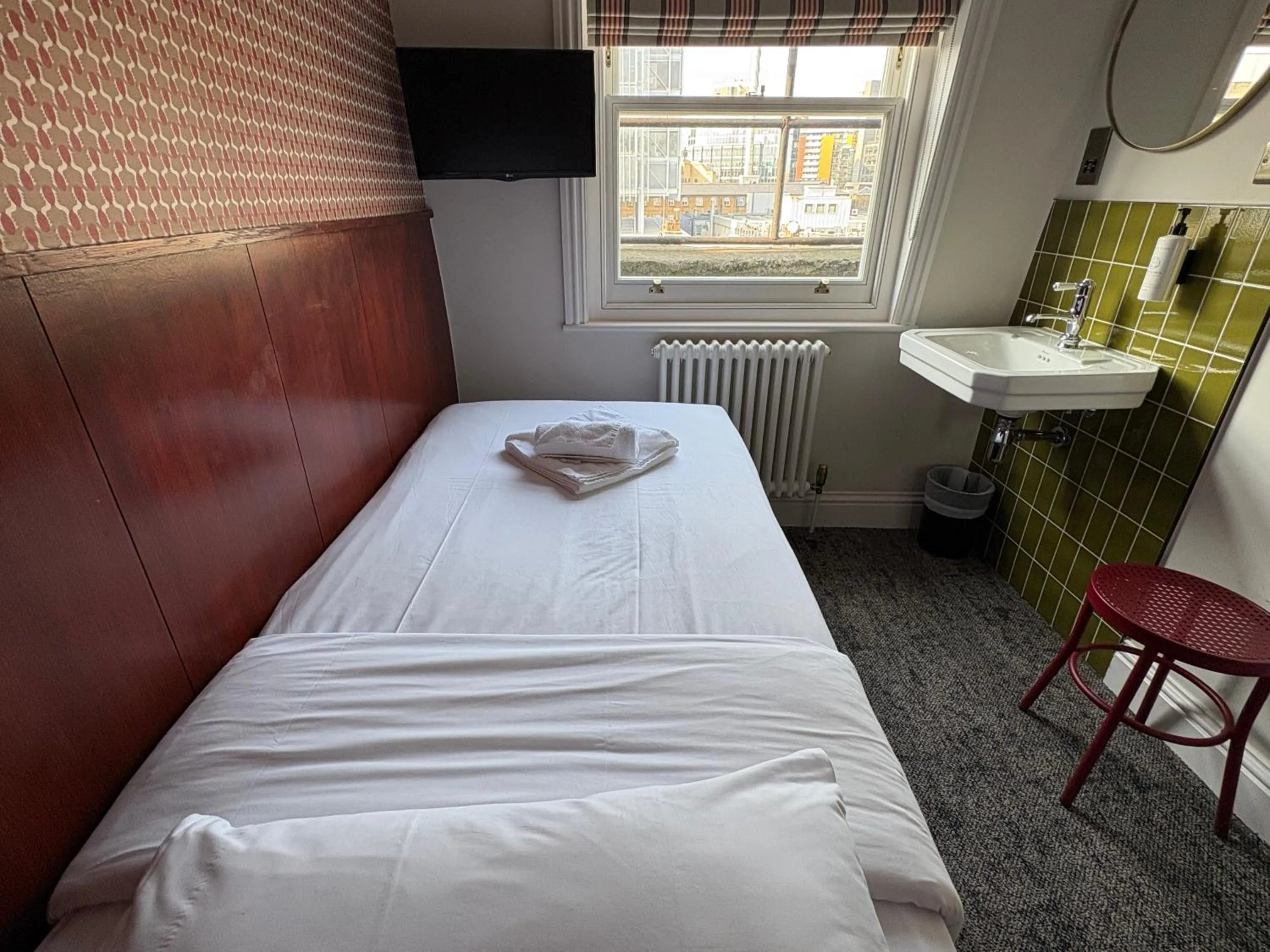 Bed in St. David's Hotels Paddington