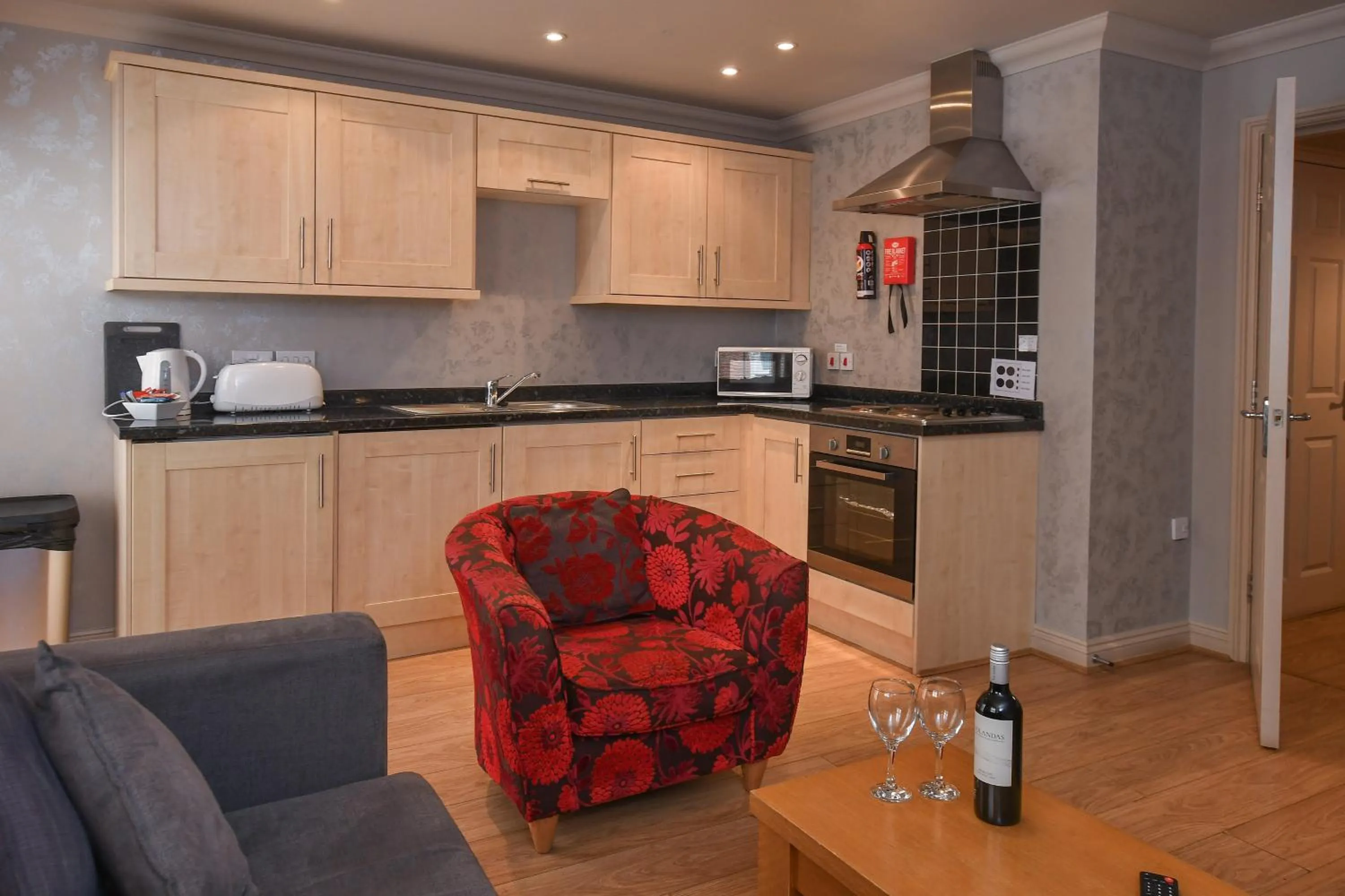 Kitchen or kitchenette in The Queens Hotel & Victoria Cloisters Apartments